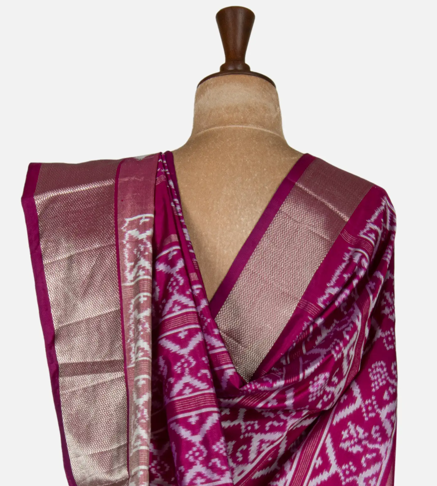 purple-ikkat-silk-saree-d09120721-c