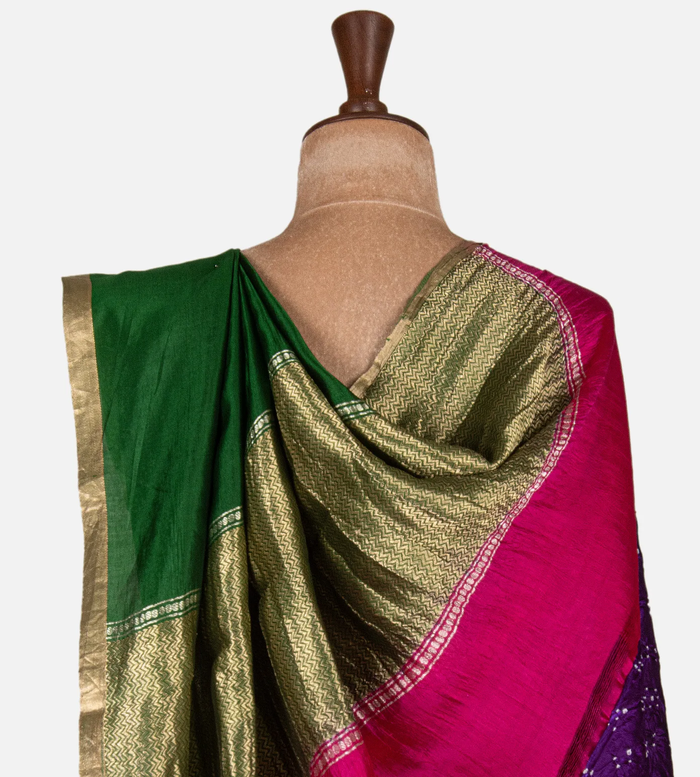 green-banarasi-kattan-silk-saree-d12143594-c