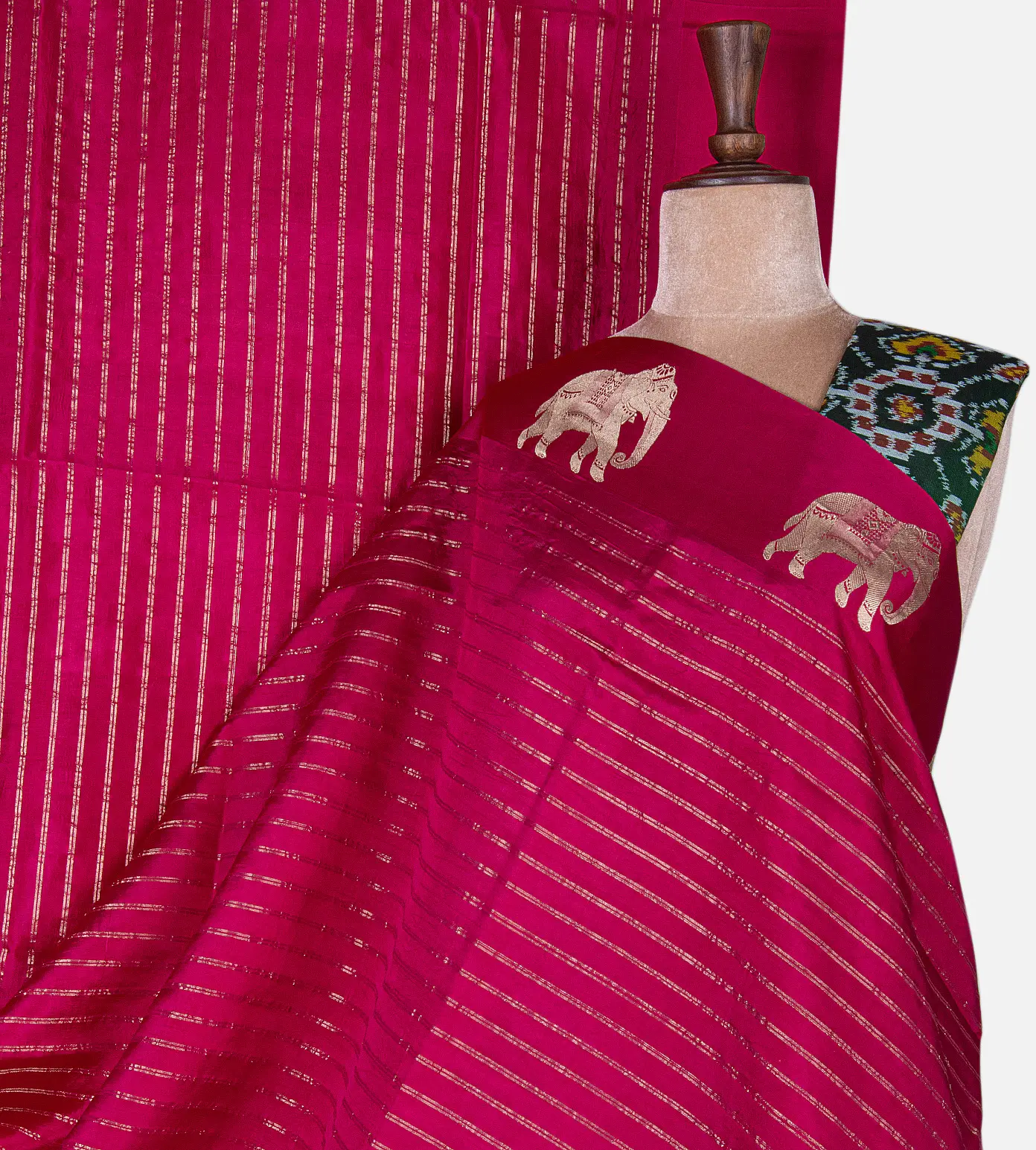 pink-banarasi-kattan-silk-saree-e01146381-a