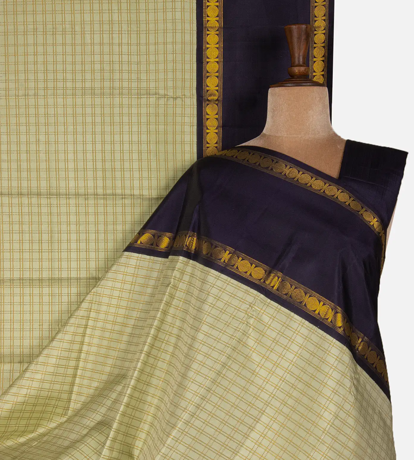 pastel-green-kanchipuram-silk-saree-e01146673-a