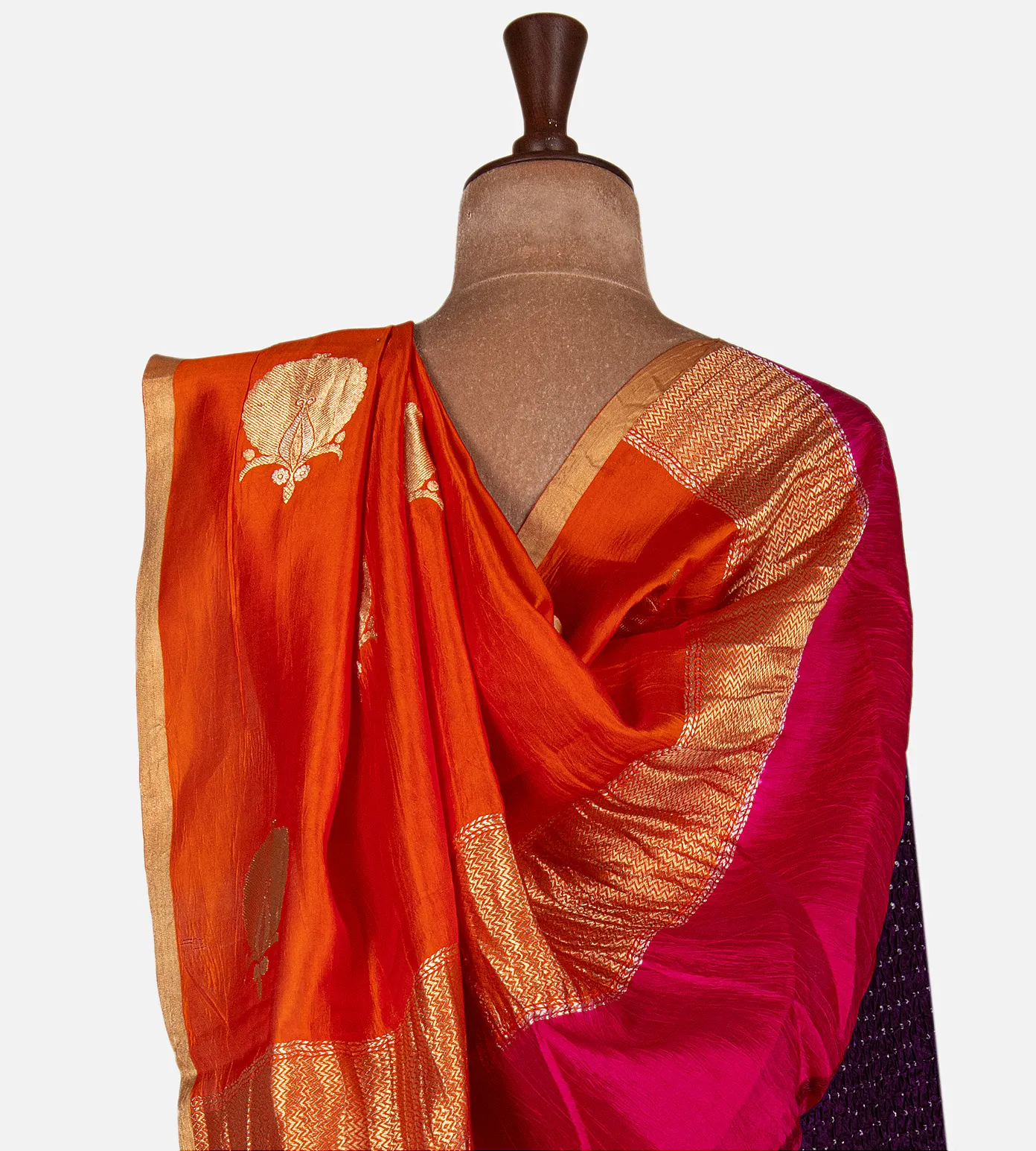 orange-banarasi-kattan-silk-saree-e01146505-c