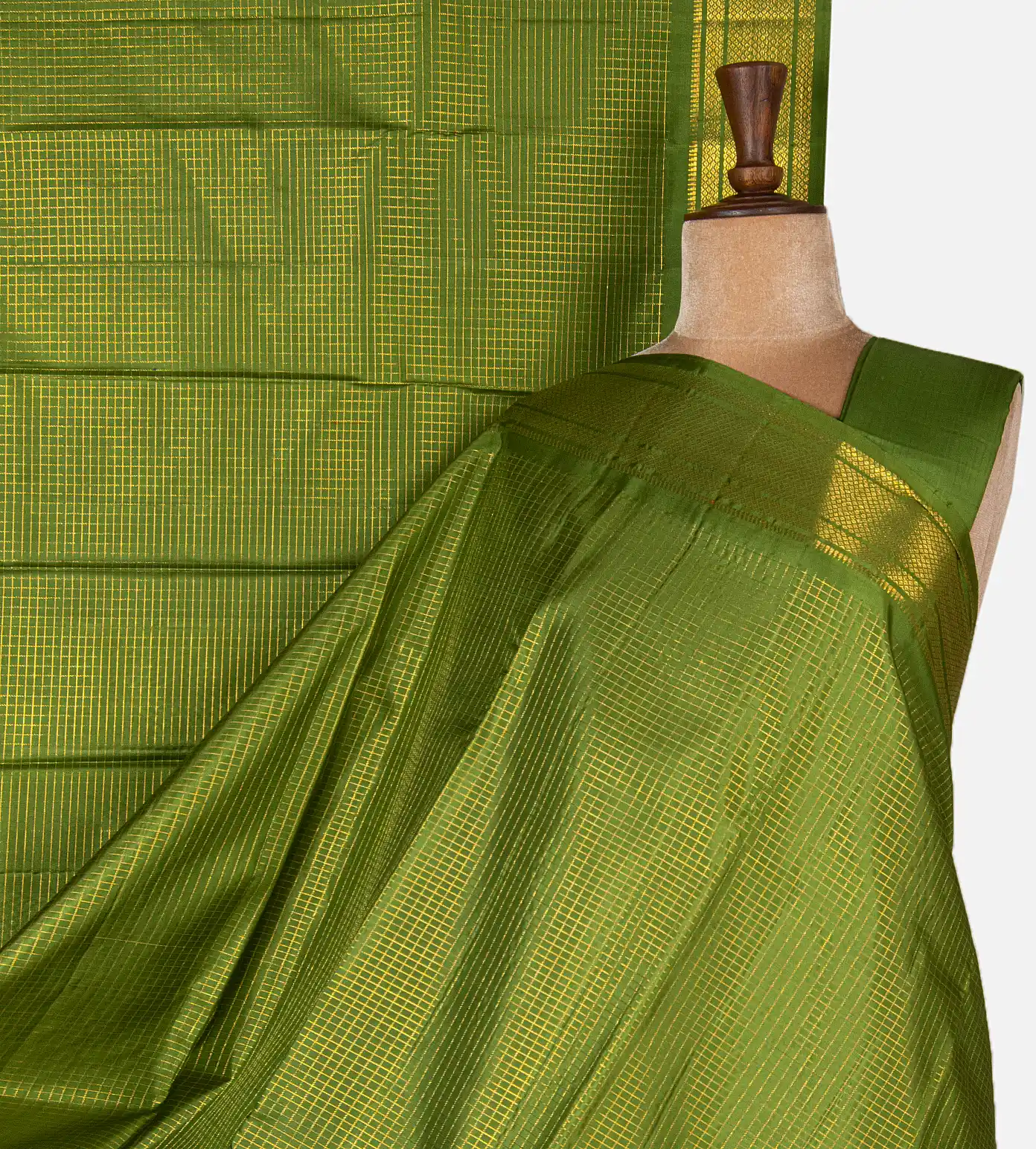 green-kanchipuram-silk-saree-d12141776-a