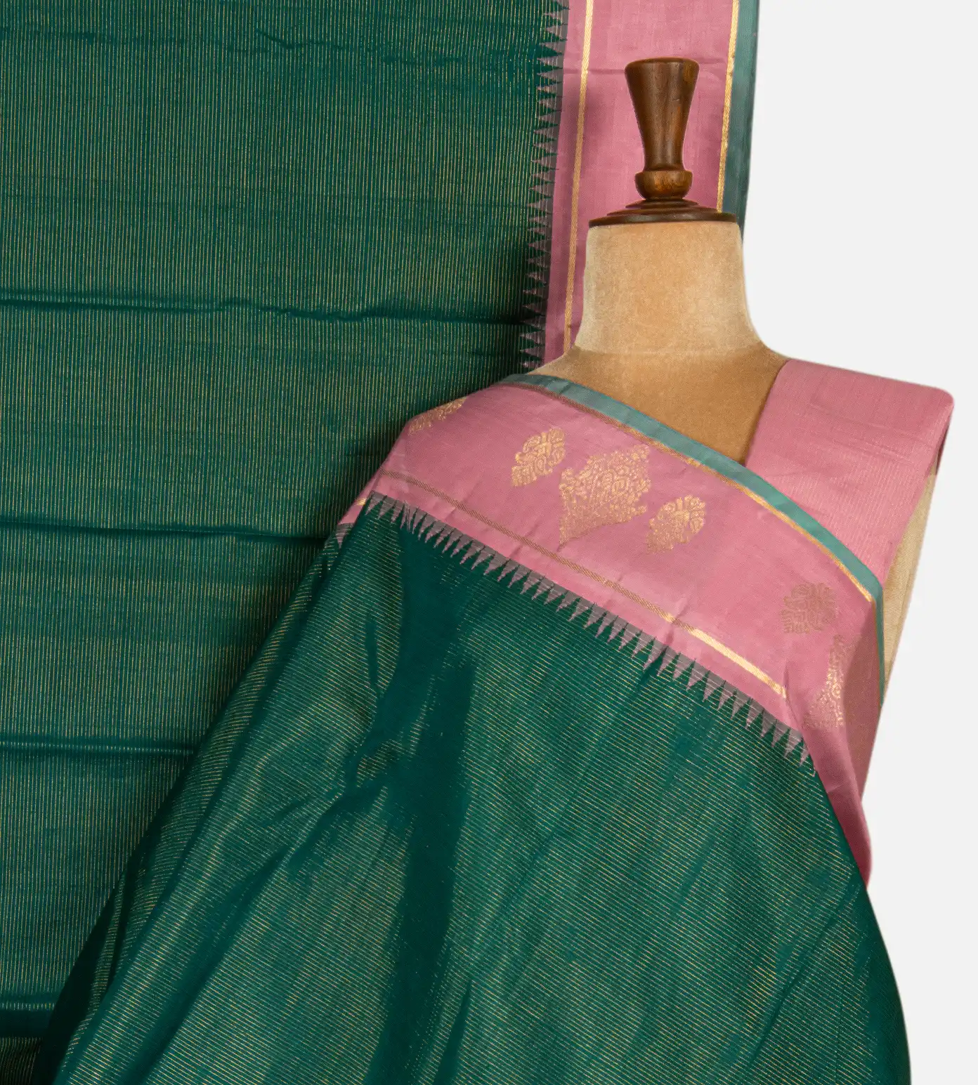 emerald-green-kanchipuram-silk-saree-e01144905-a