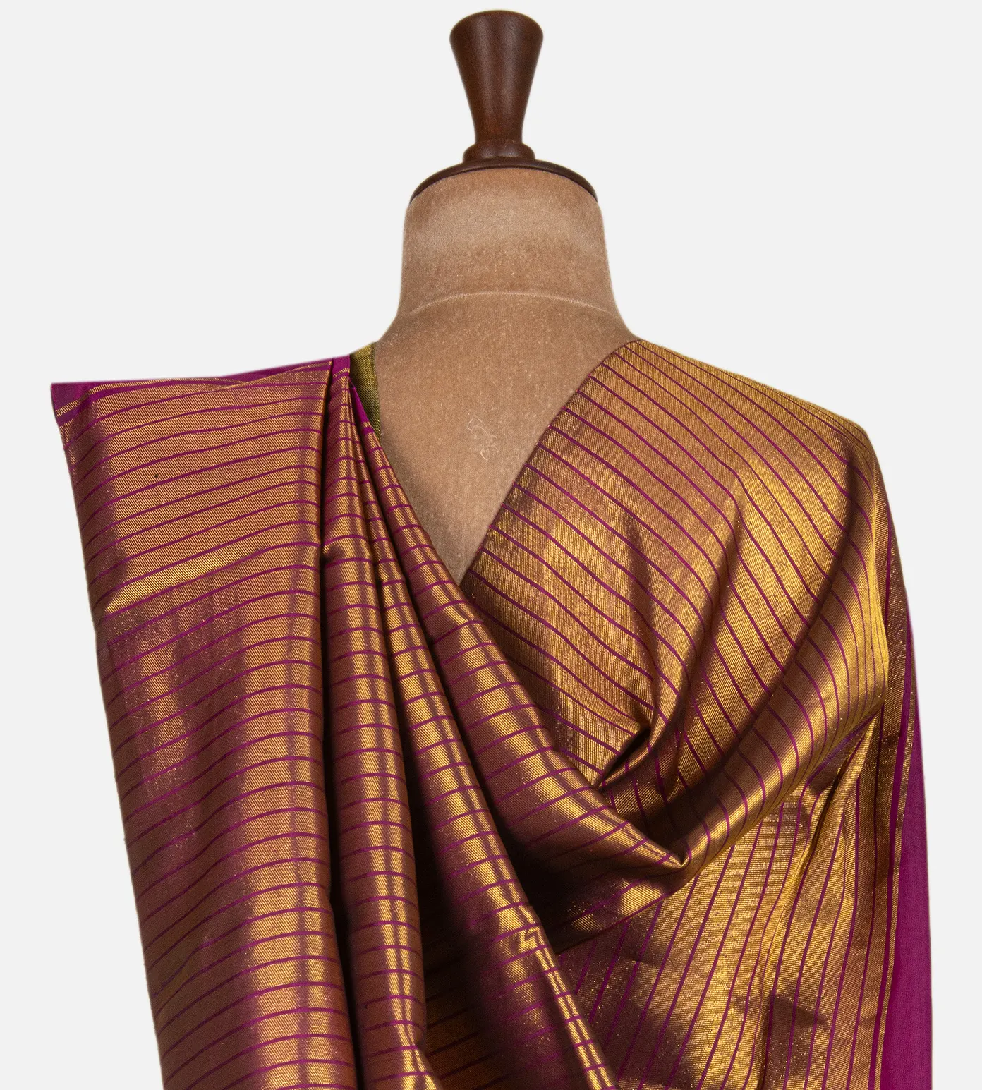 black-kanchipuram-silk-saree-d09121250-c