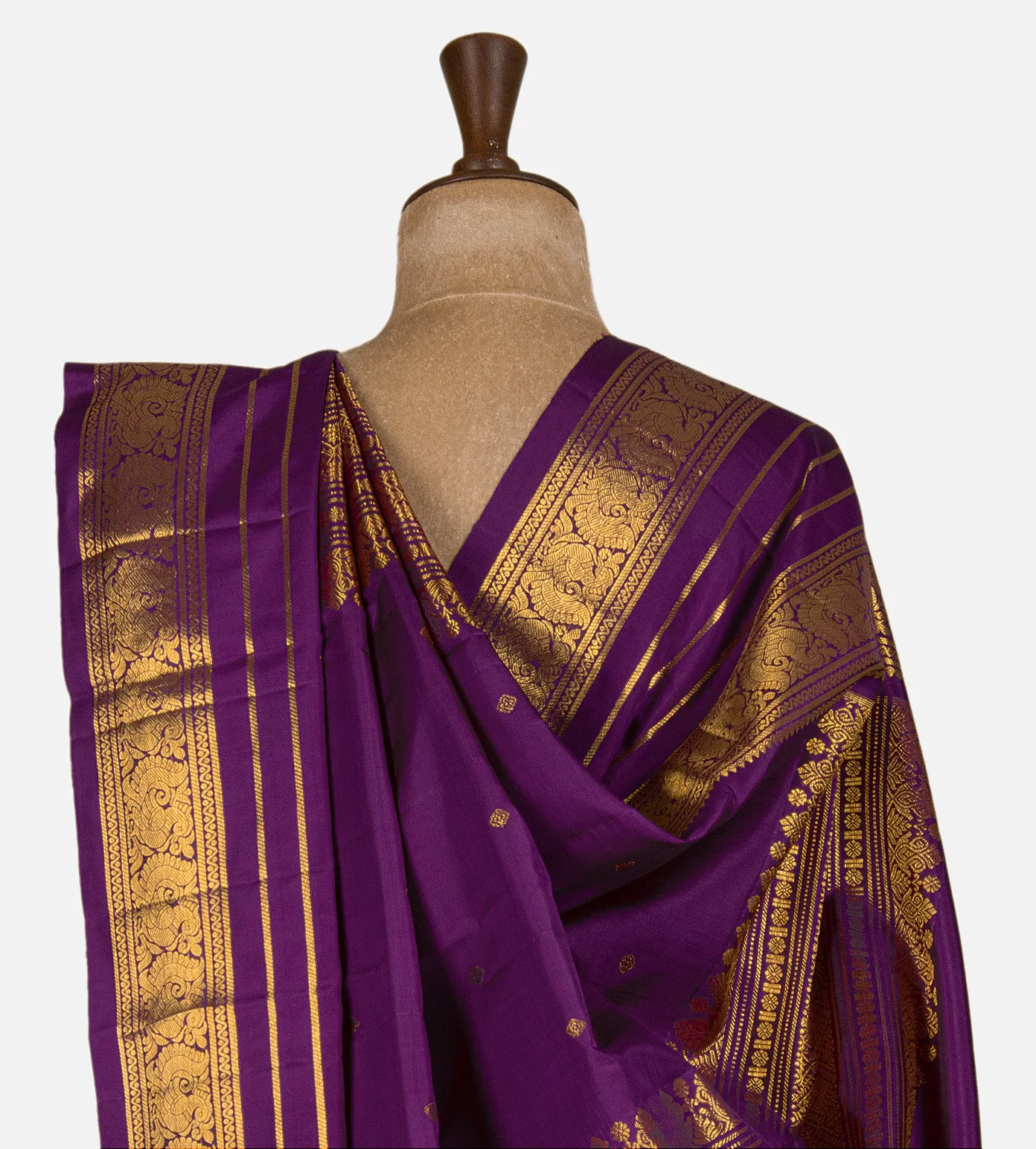 brown-kanchipuram-silk-saree-d12141797-c