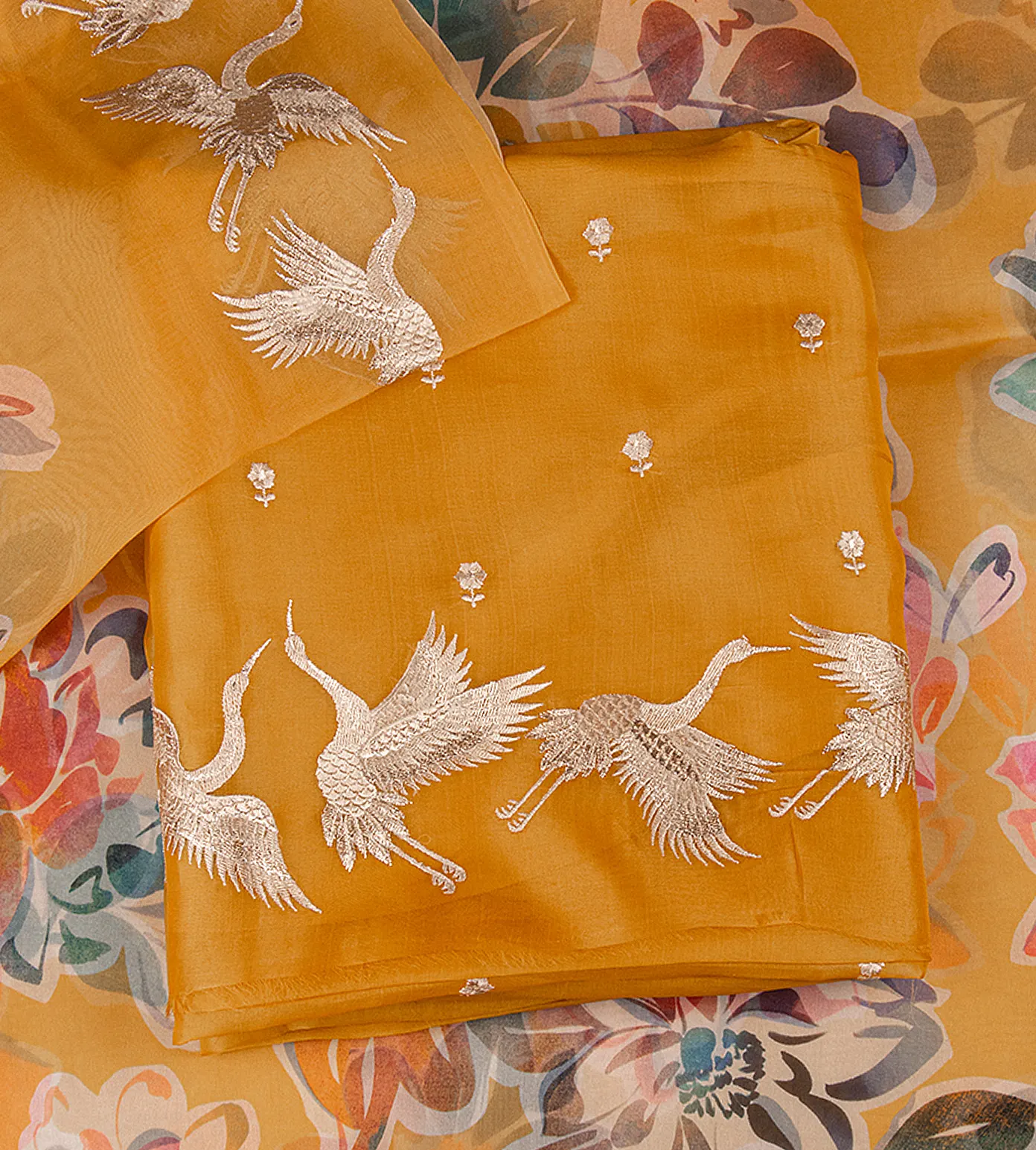 yellow-organza-salwar-e01146946-a