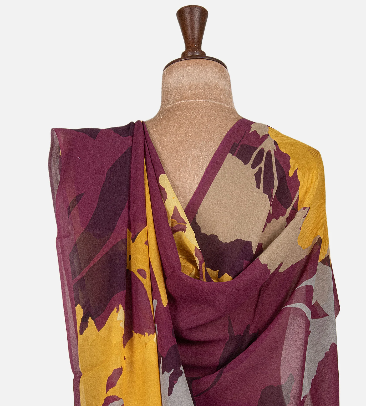 light-pink-georgette-saree-d11139532-c