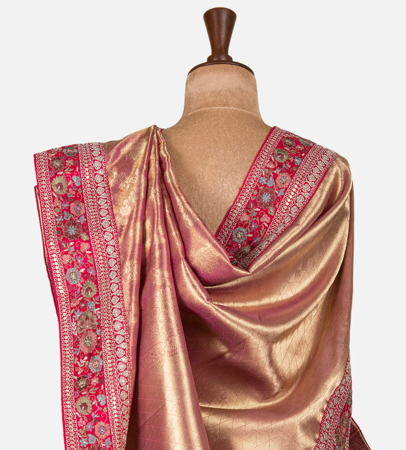light-pink-tissue-organza-saree-e01144898-c