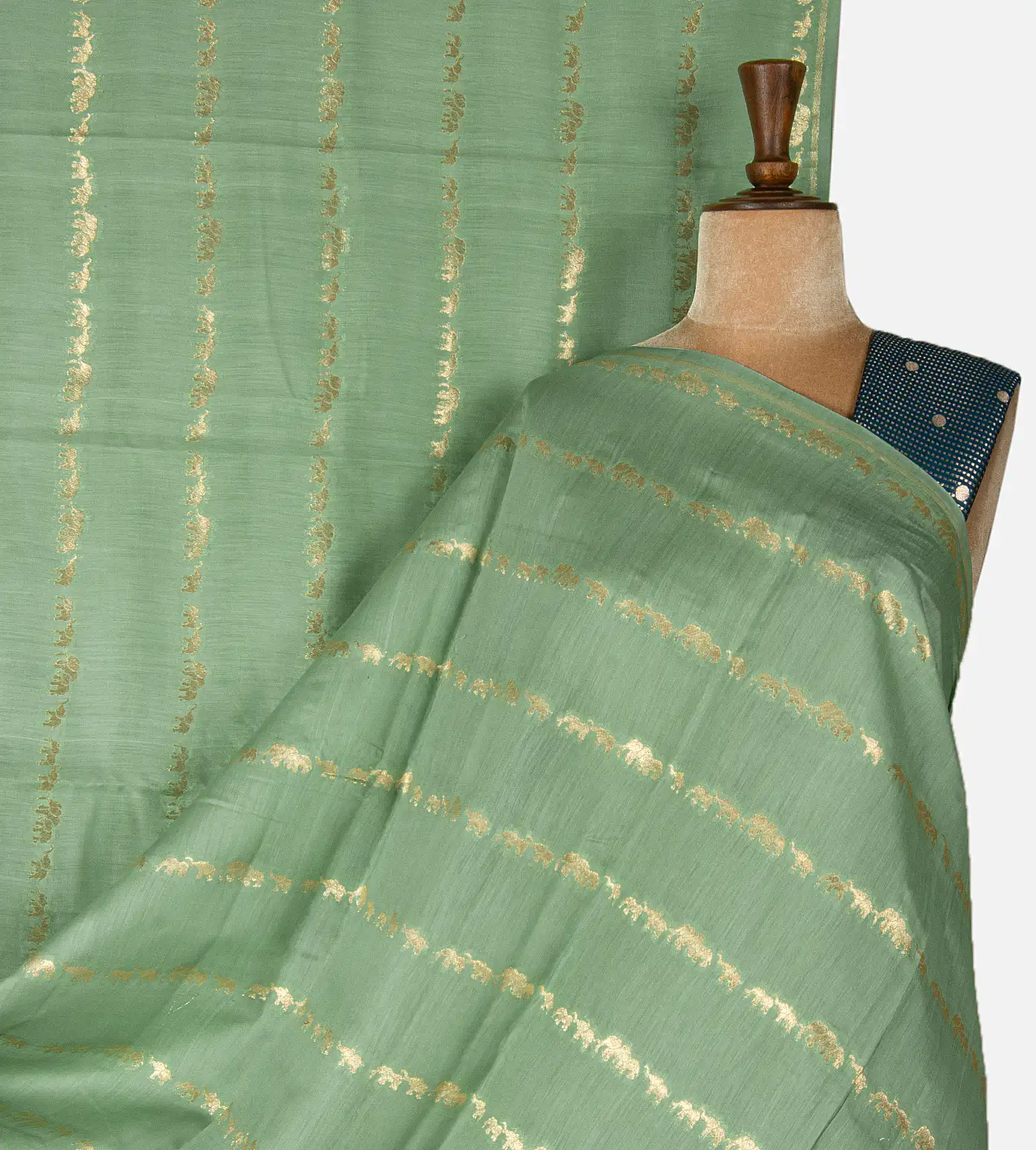 pastel-green-chaniya-silk-saree-d09128499-a