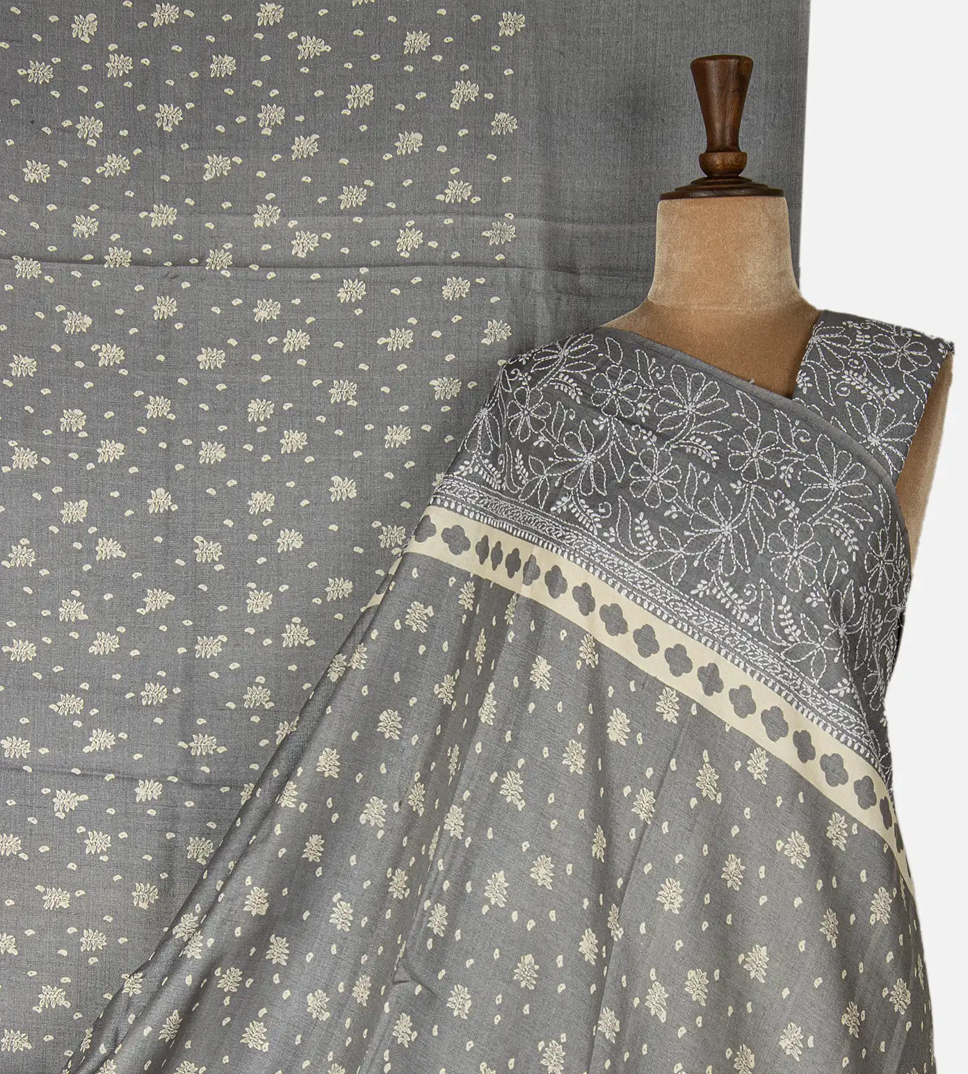grey-tussar-saree-d09129238-a