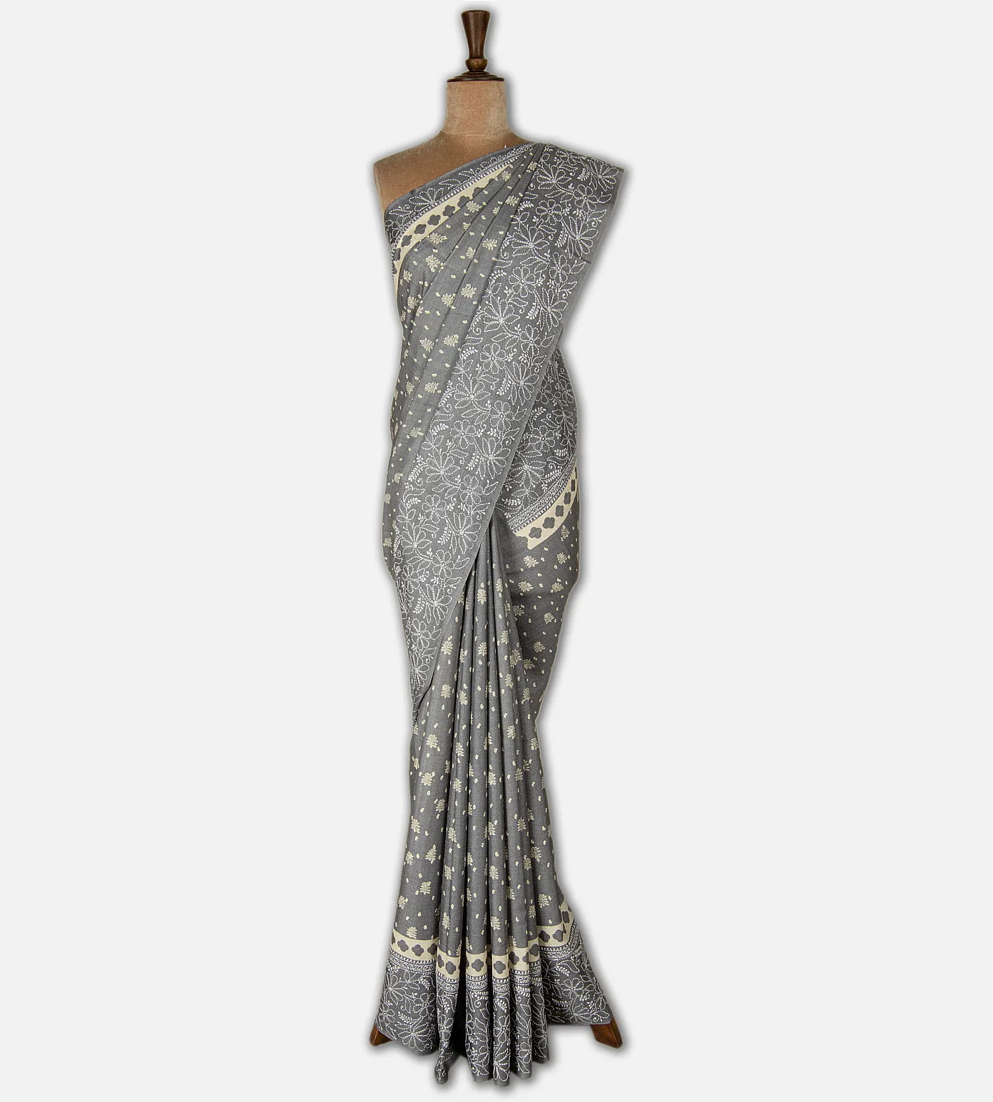 grey-tussar-saree-d09129238-b
