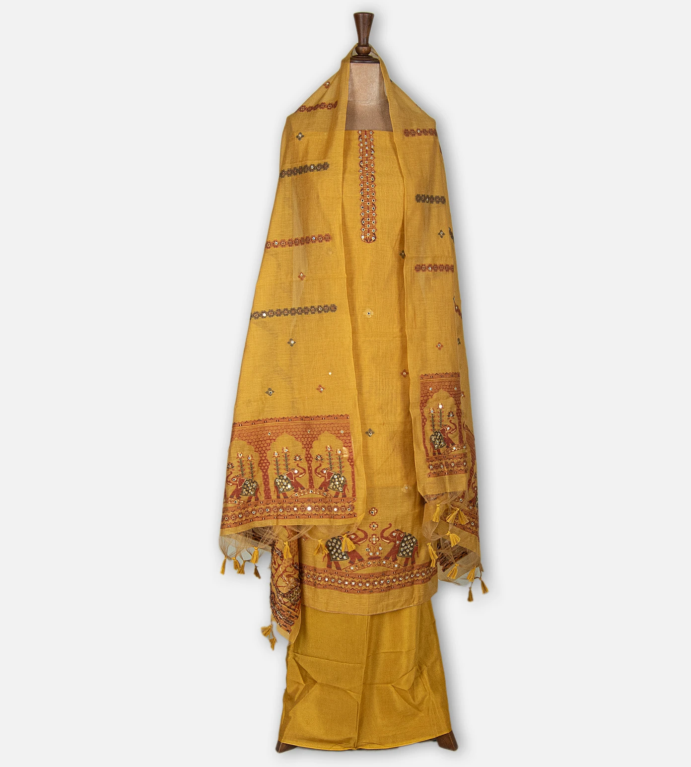 yellow-chanderi-cotton-saree-e01147881-c