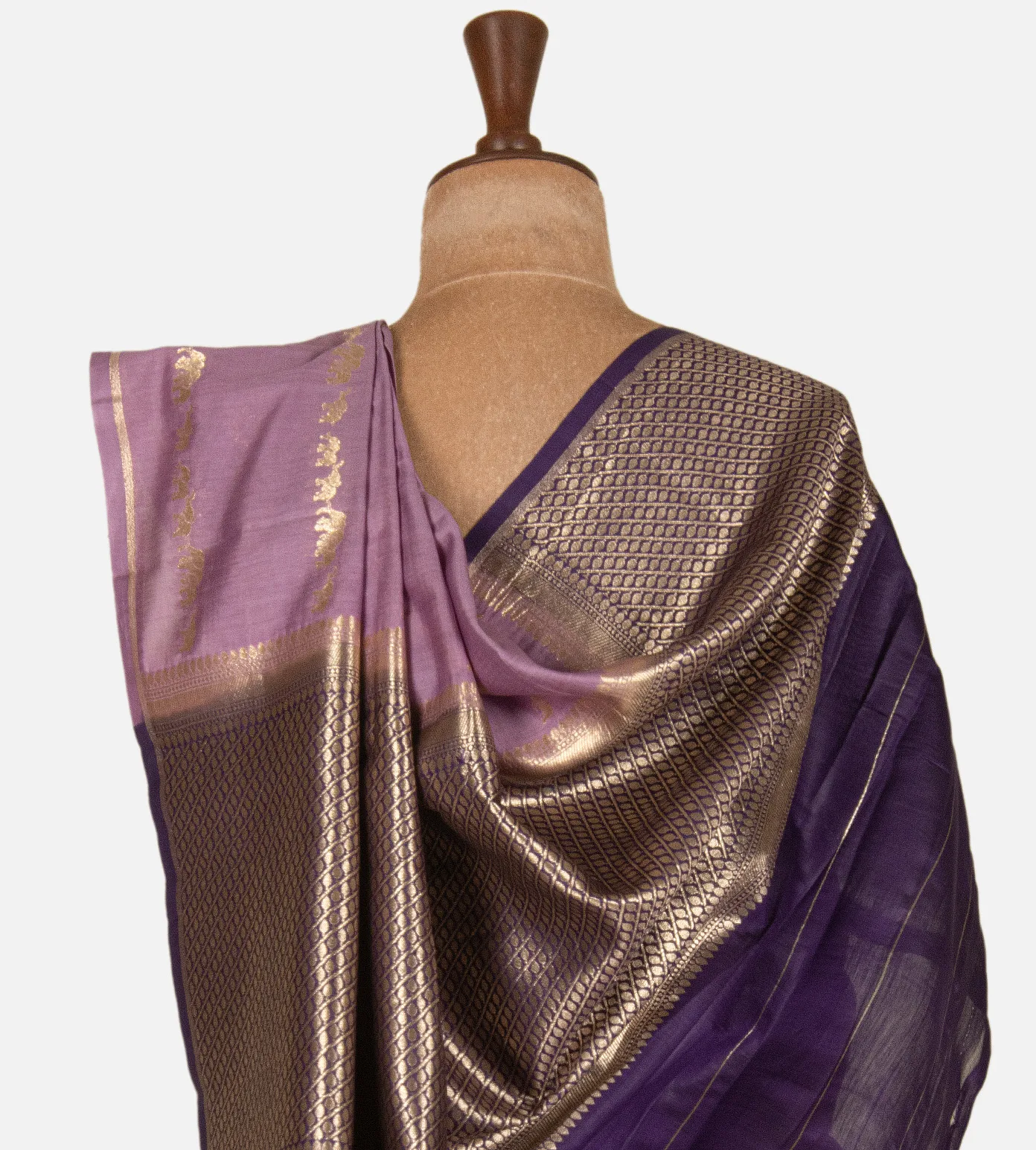 light-pink-chaniya-silk-saree-d09128495-c