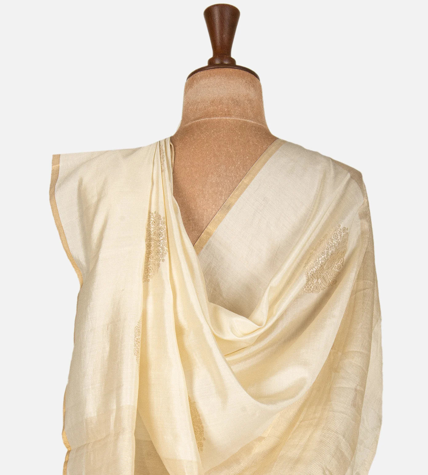 off-white-chaniya-silk-saree-d12142943-c