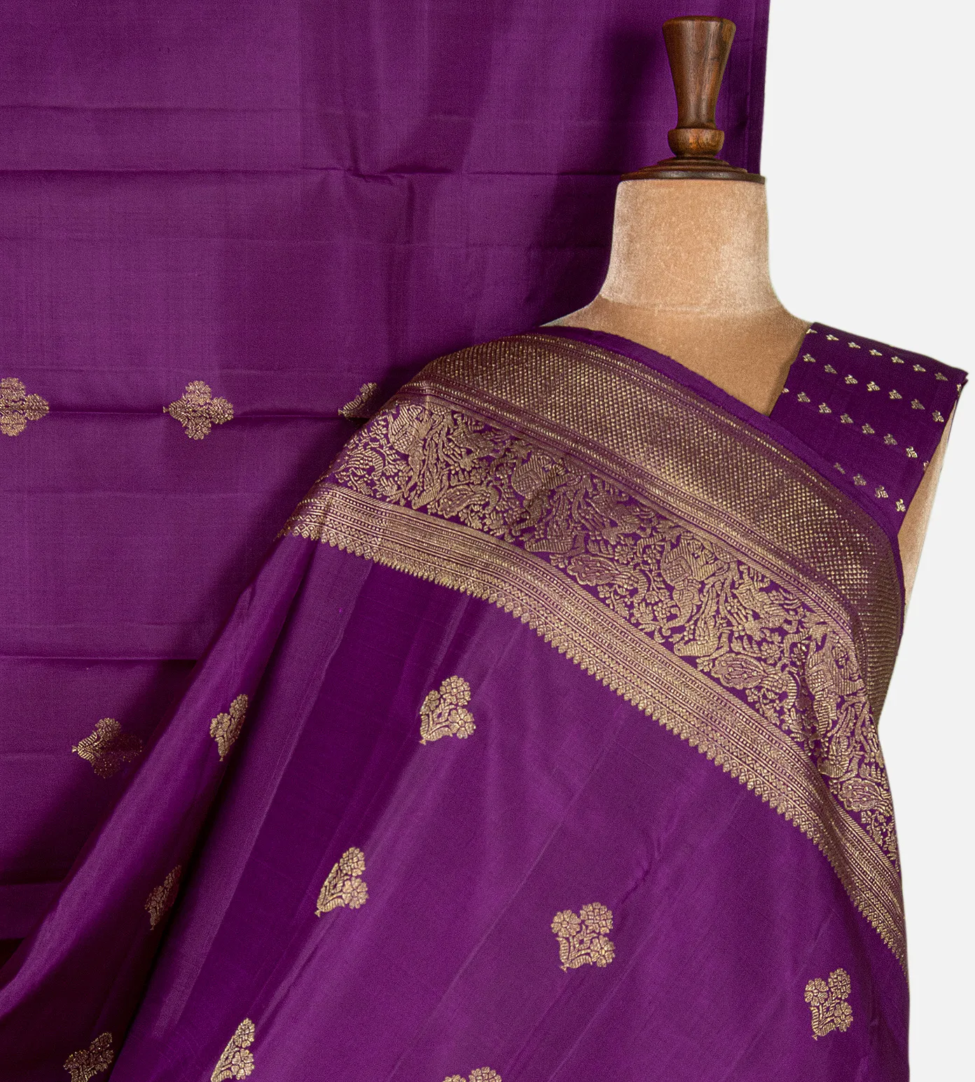 bright-purple-kanchipuram-silk-saree-d10132979-a