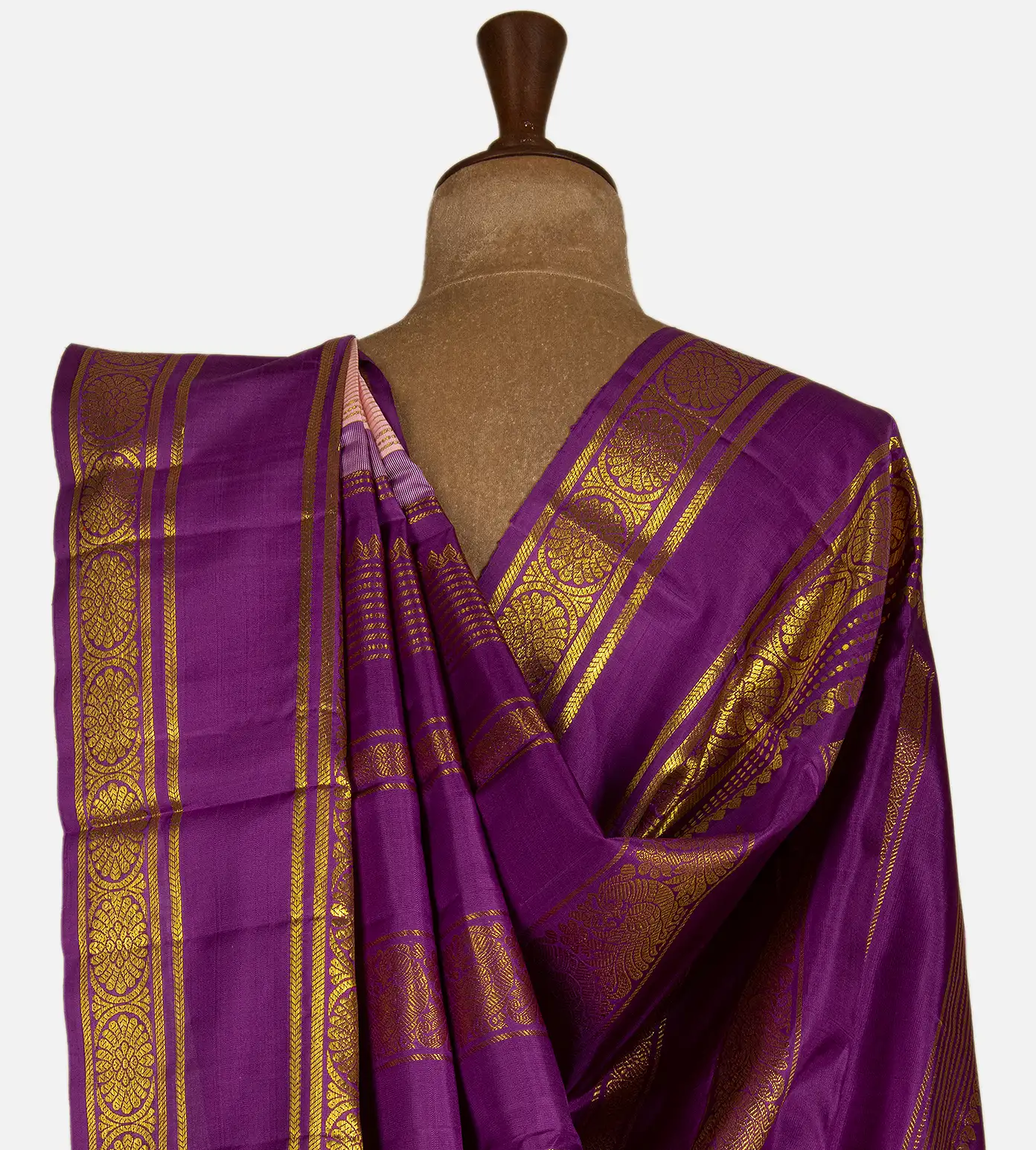 light-peach-kanchipuram-silk-saree-d08119843-c