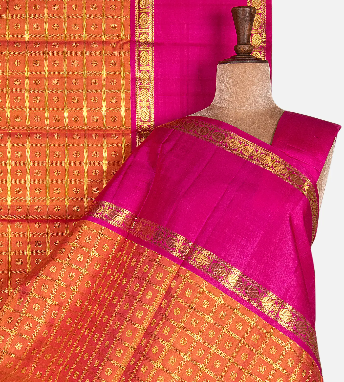orange-kanchipuram-silk-saree-d10131065-a