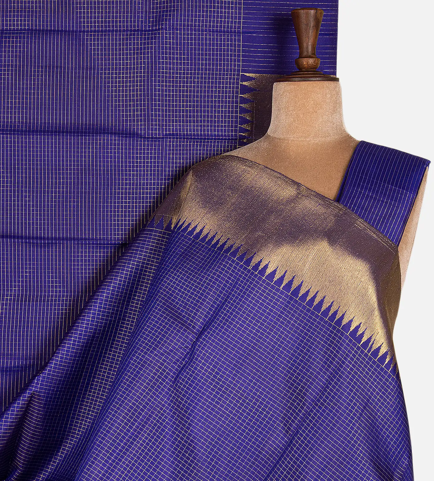 blue-kanchipuram-silk-saree-e01143788-a