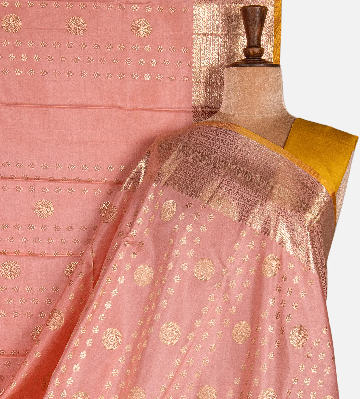 light-pink-kanchipuram-silk-saree-d12142036-a