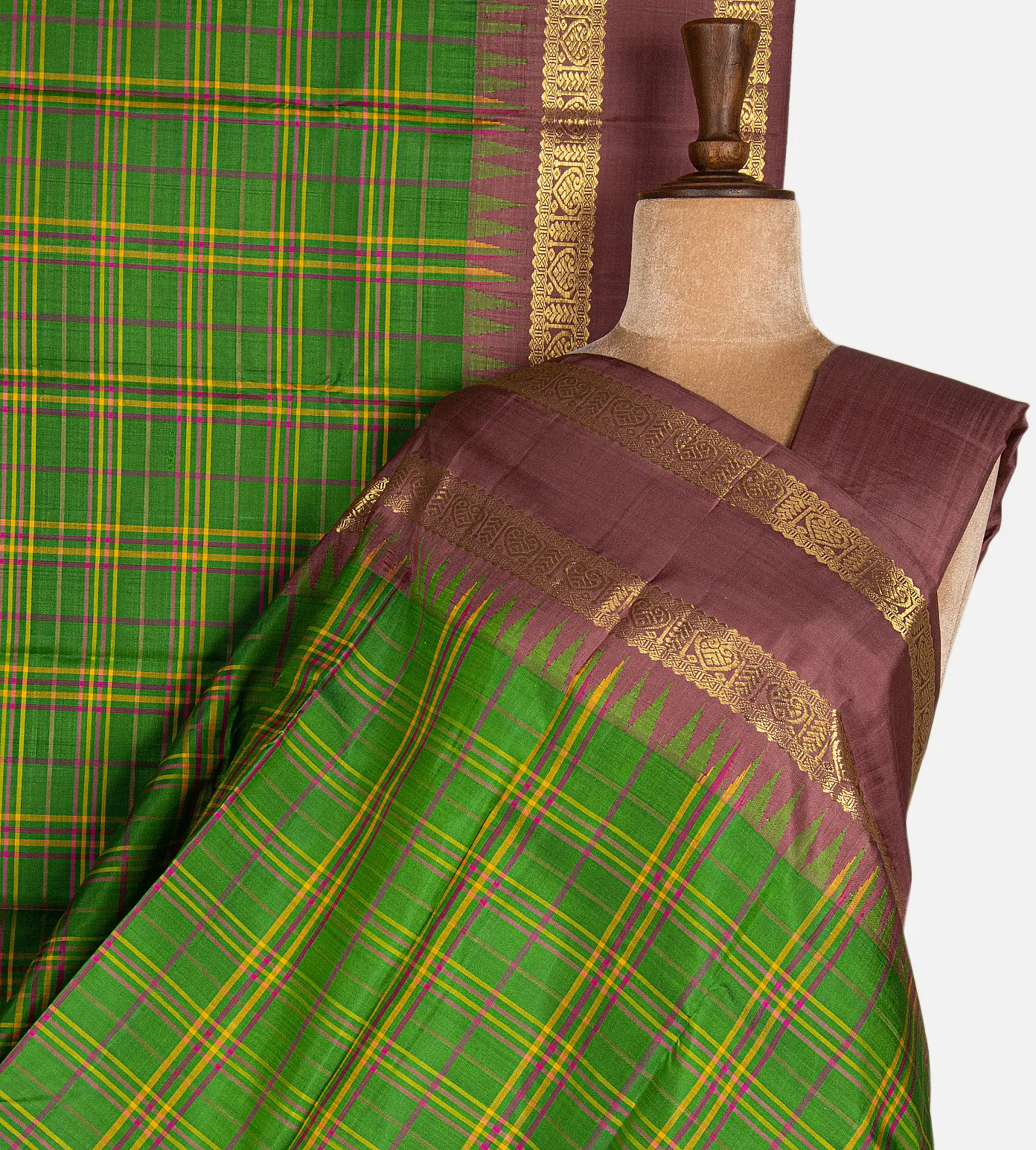 green-kanchipuram-silk-saree-d10133414-a