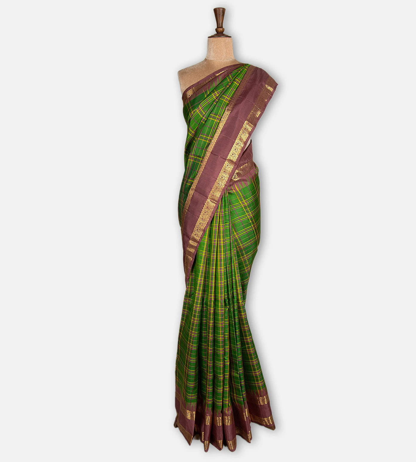 green-kanchipuram-silk-saree-d10133414-b