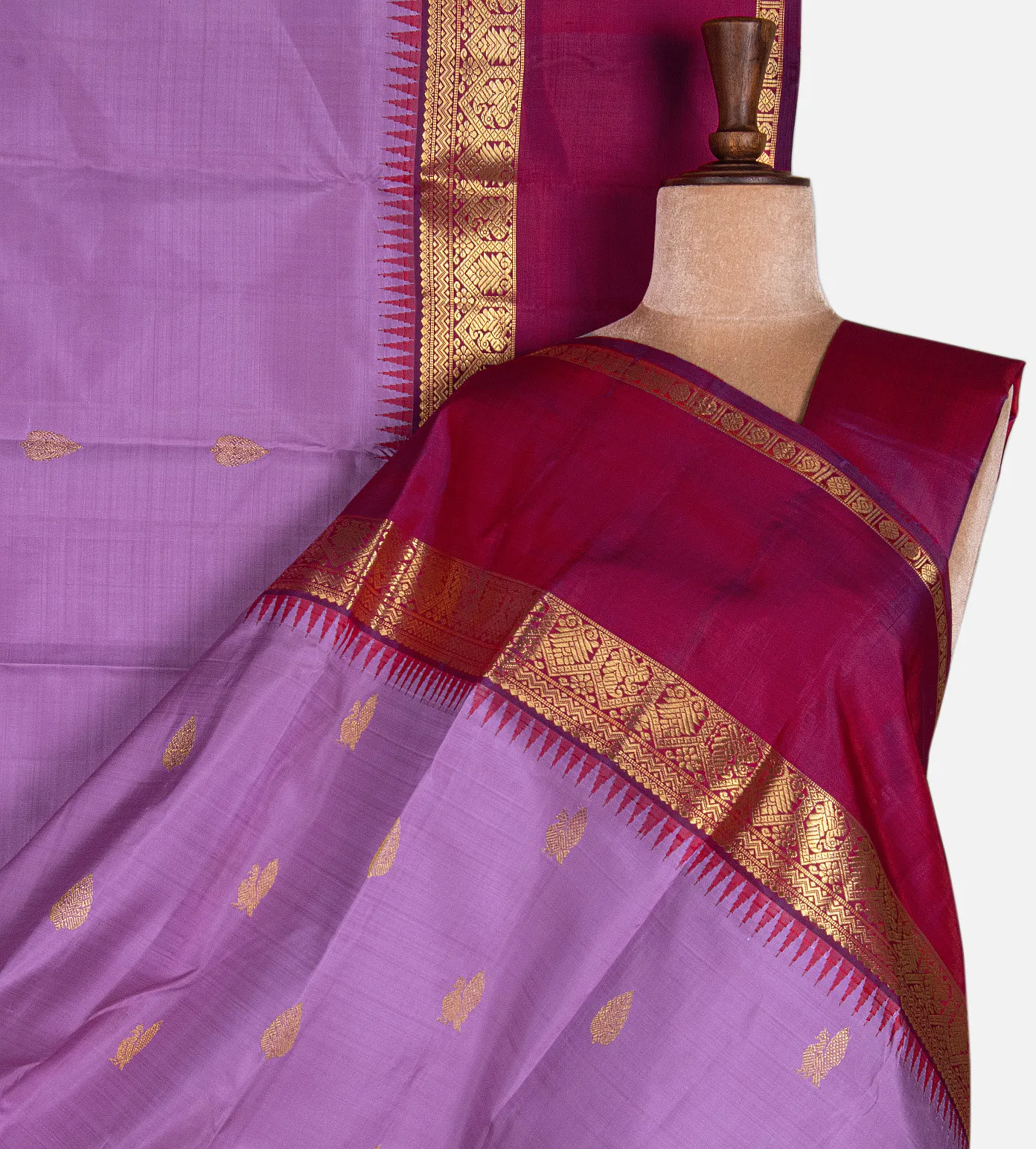 lavender-kanchipuram-silk-saree-e01147772-a