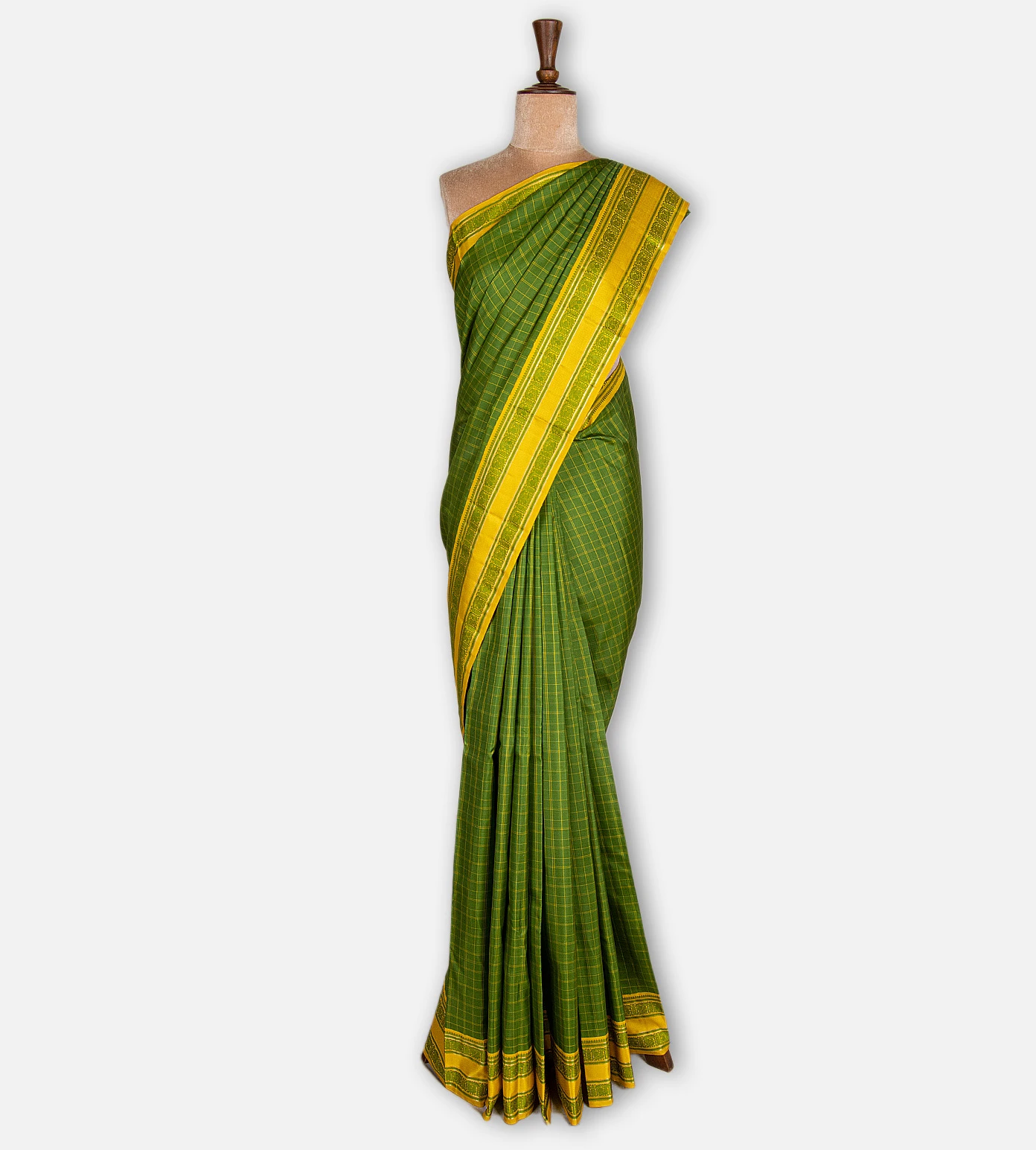 light-green-kanchipuram-silk-saree-d12141525-b
