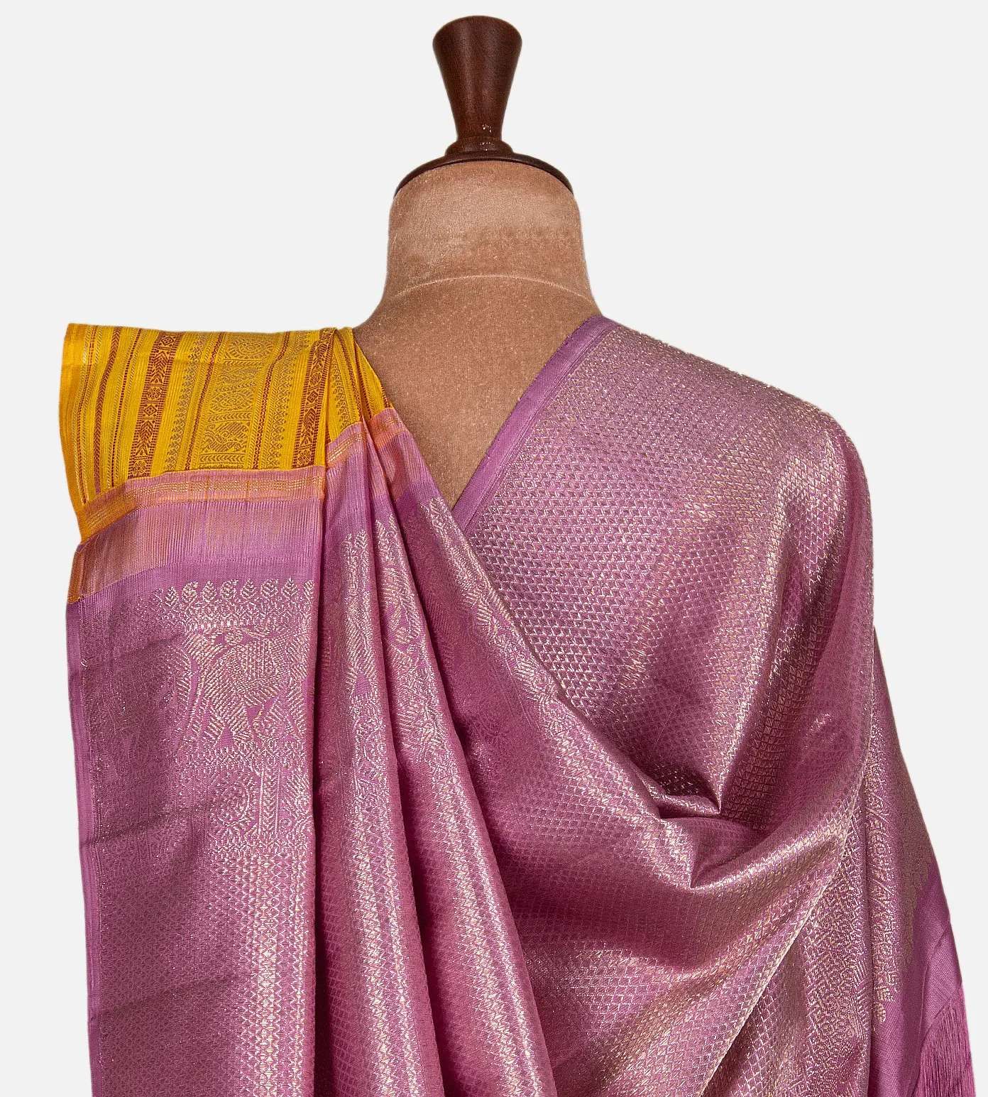 yellow-kanchipuram-silk-saree-e01145527-c