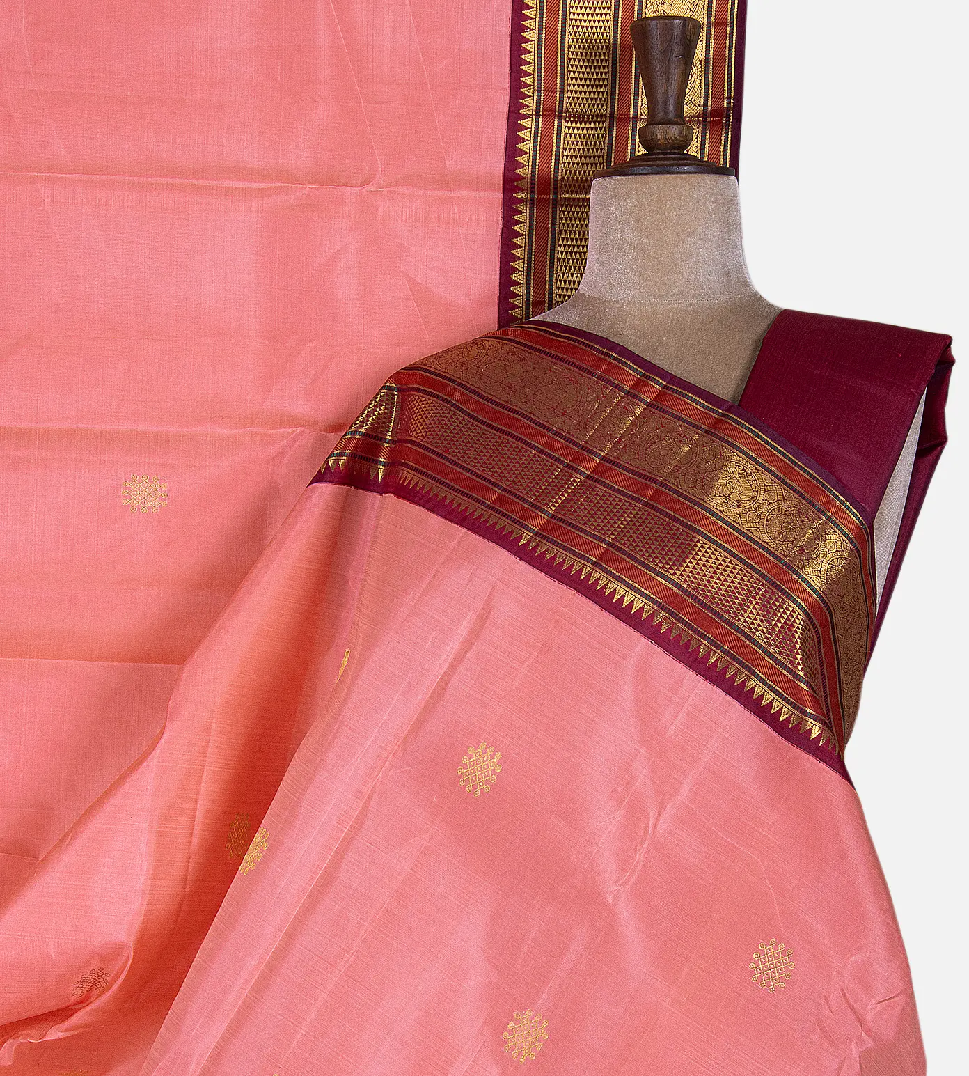 pink-kanchipuram-silk-saree-e02148599-a