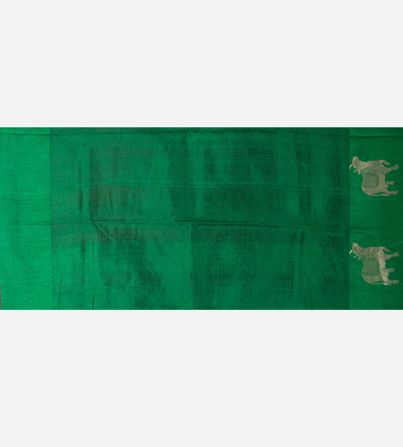 maroon-banarasi-kattan-silk-saree-e01146111-d