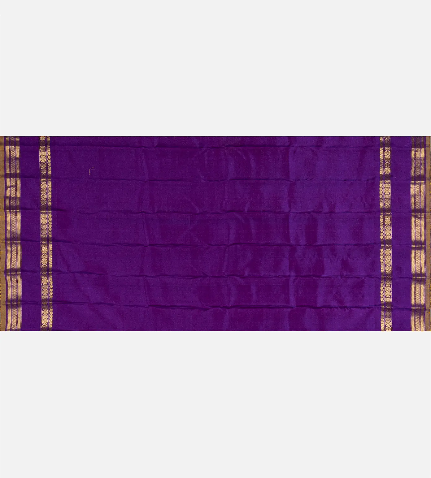 red-gadwal-silk-saree-d10133521-d