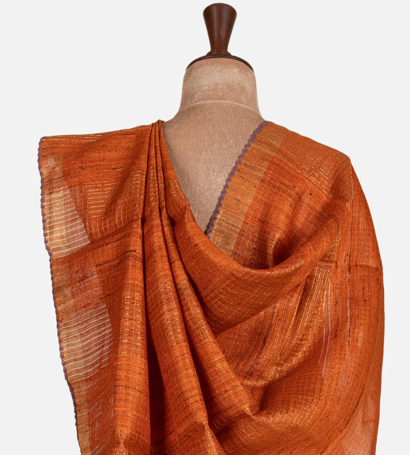 orange-tussar-saree-e02149109-c