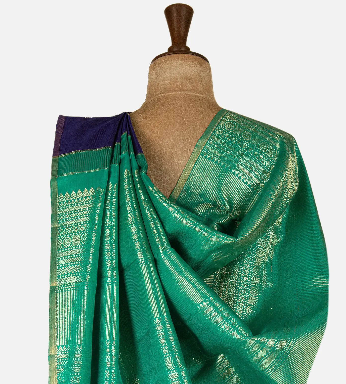 blue-kanchipuram-silk-saree-e01147129-c