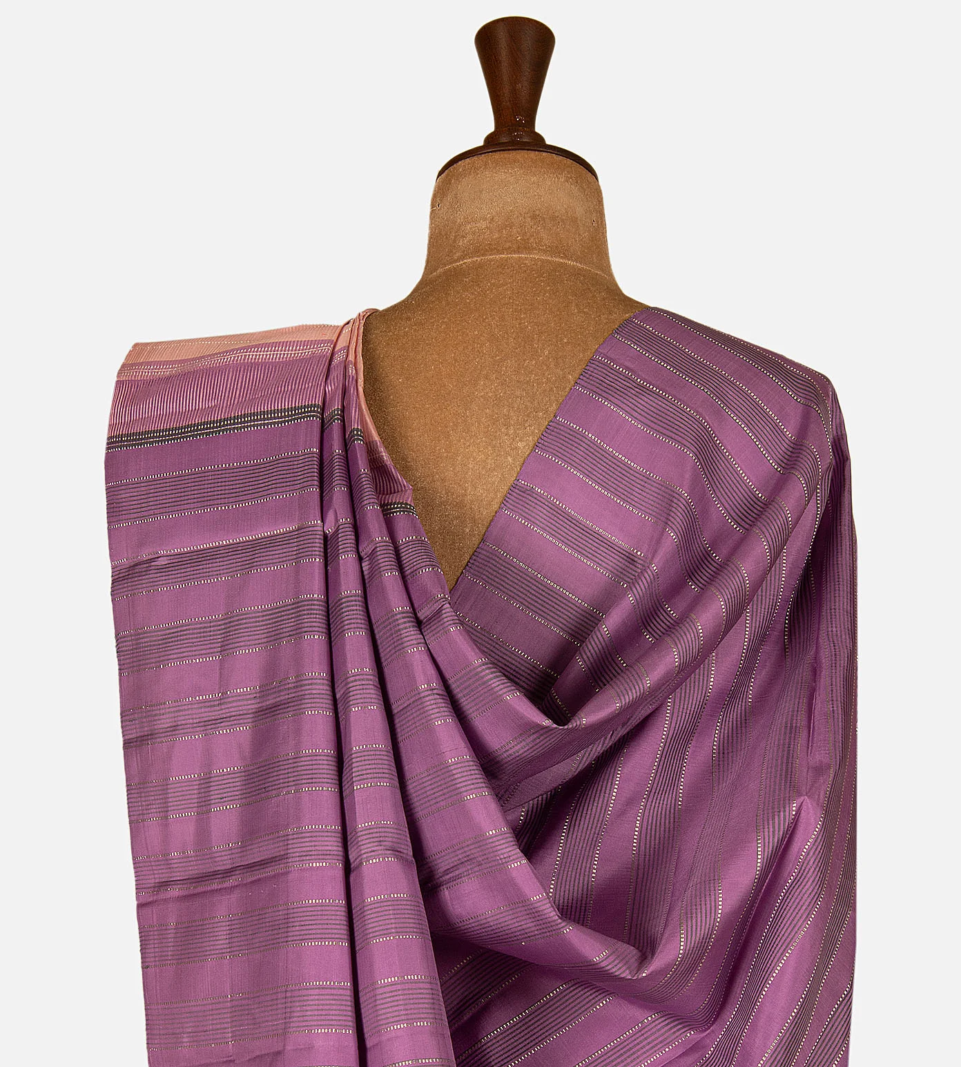 light-peach-kanchipuram-silk-saree-e01145576-c