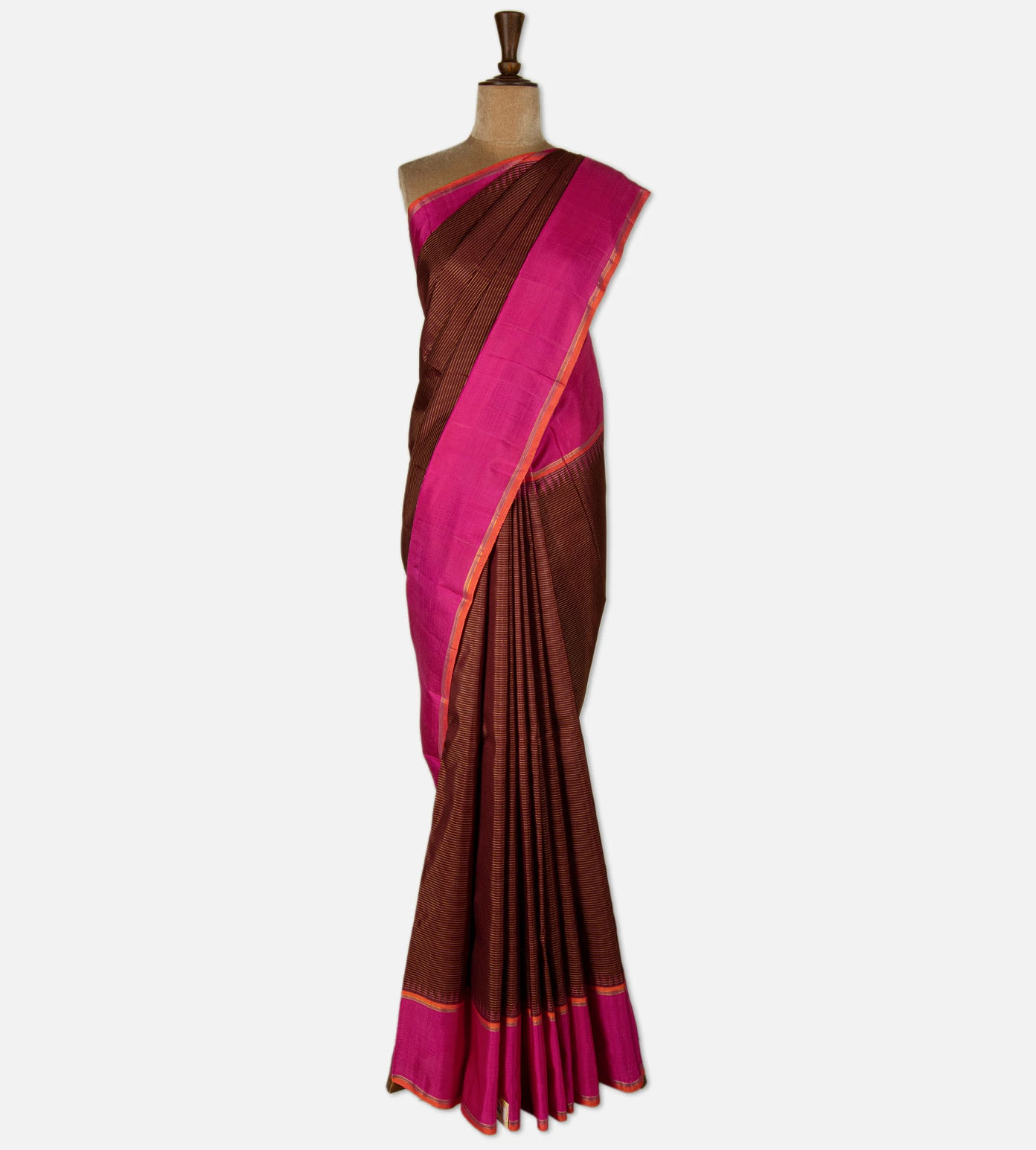 maroon-kanchipuram-silk-saree-d10131661-b