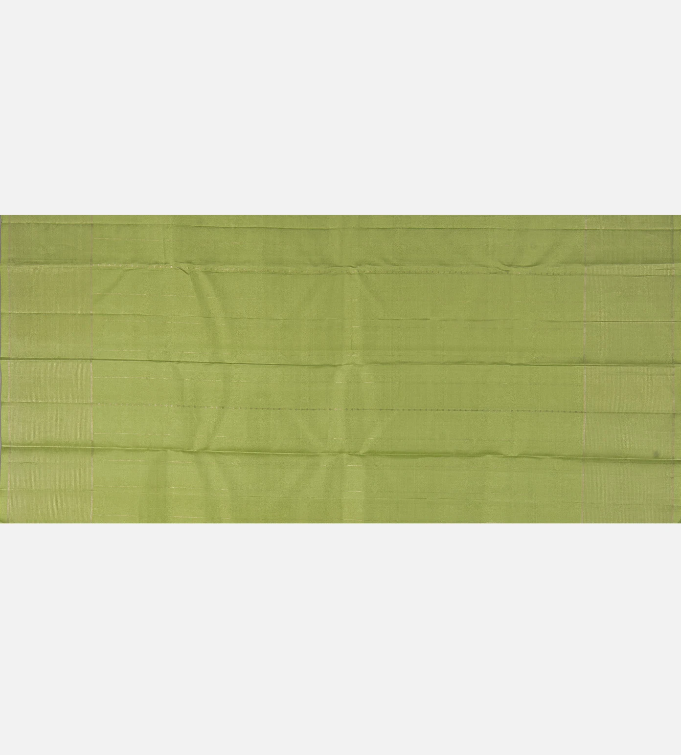 light-green-kanchipuram-silk-saree-e01144715-d