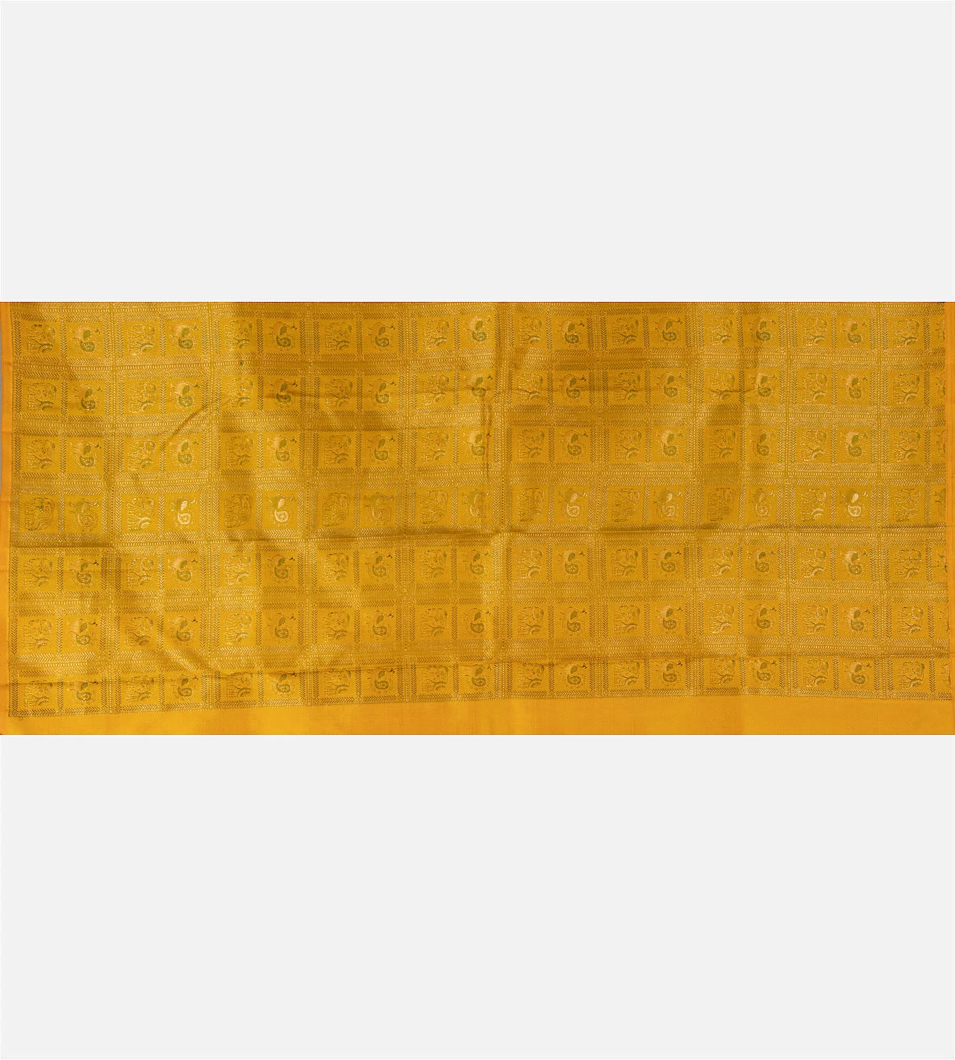 red-kanchipuram-silk-saree-d11135715-d