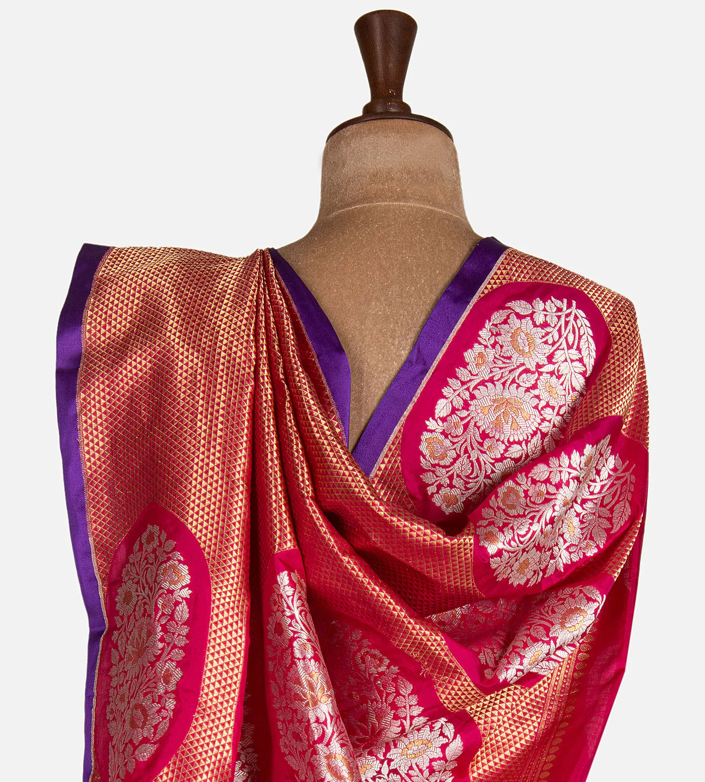 pink-banarasi-silk-saree-d12143602-c