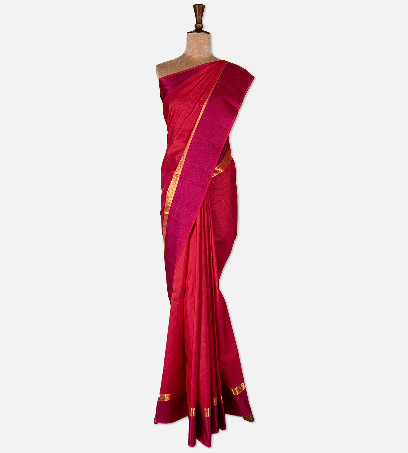 red-soft-silk-saree-d10132674-b