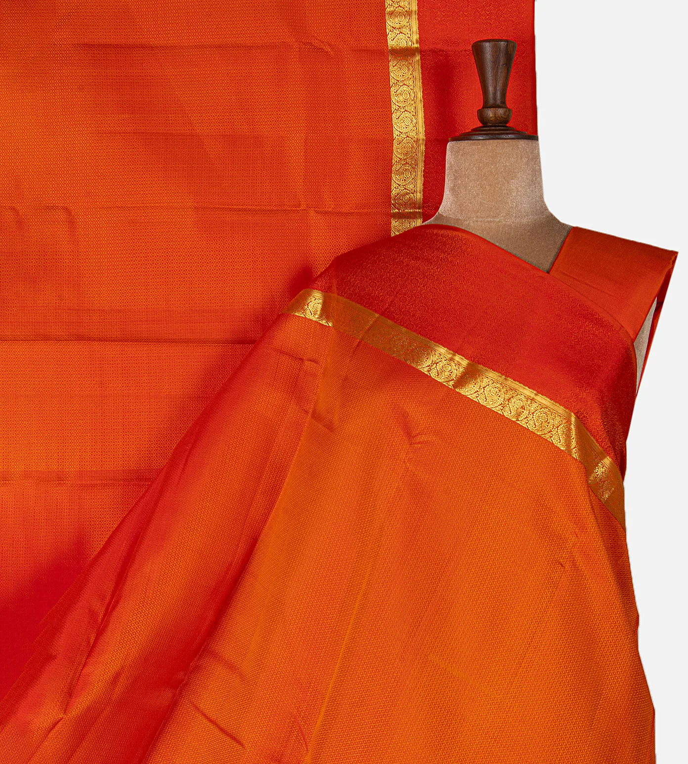 orange-soft-silk-saree-d10132670-a