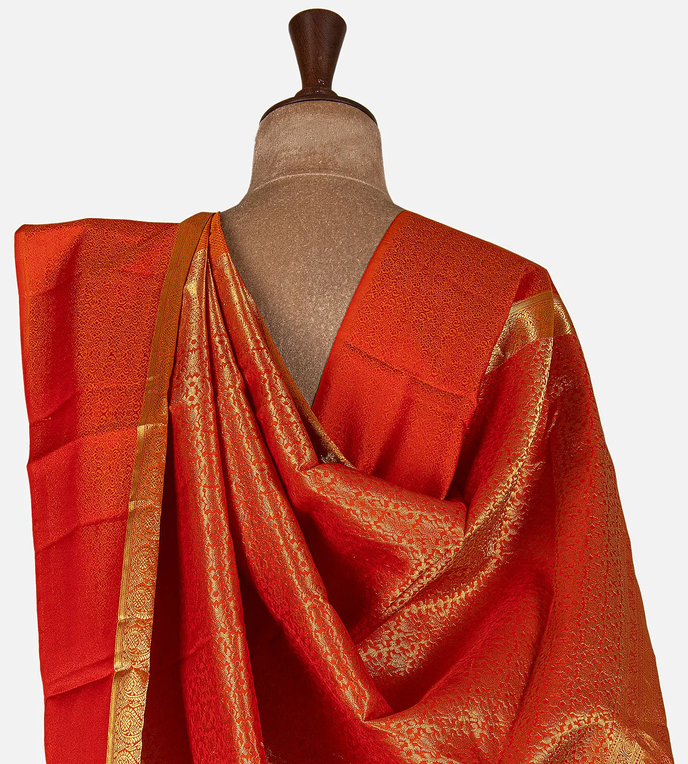 orange-soft-silk-saree-d10132670-c