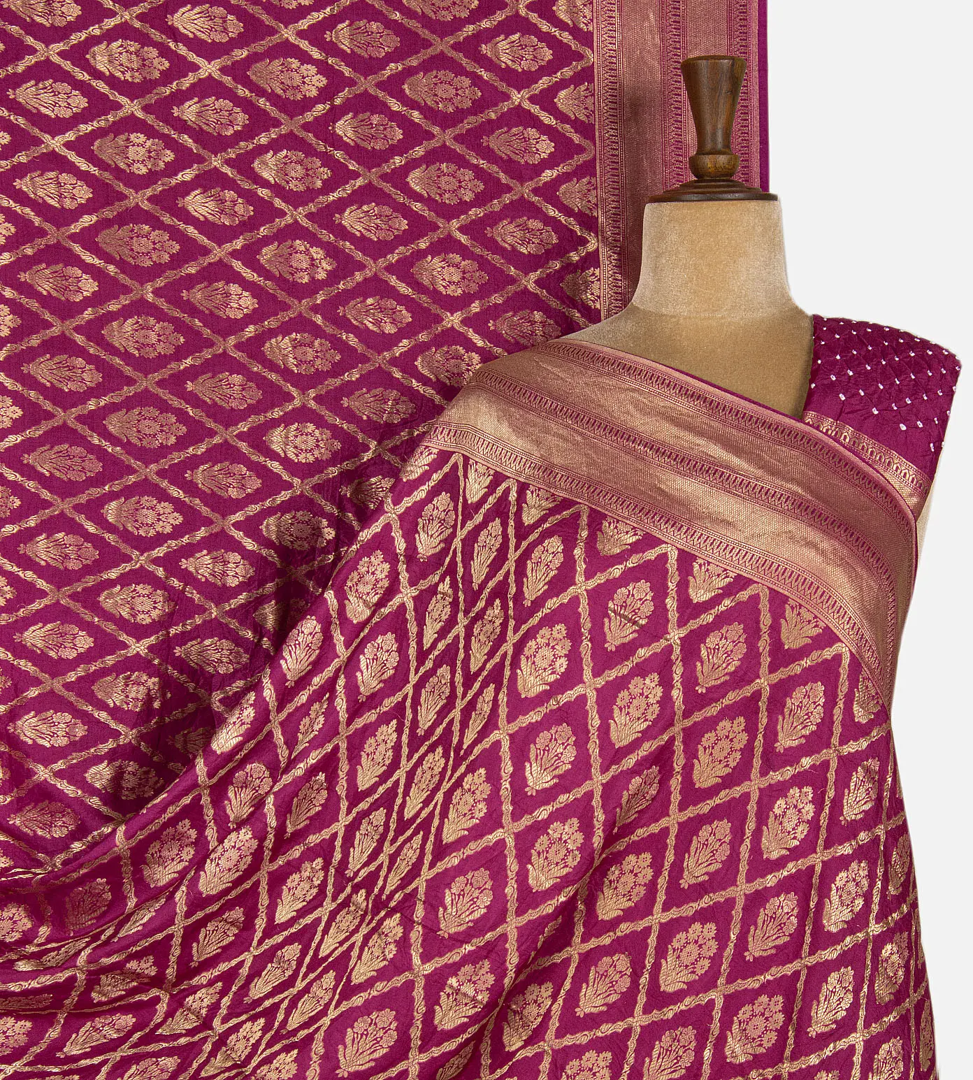 pink-bandhani-banarasi-silk-saree-h-d09129182-a