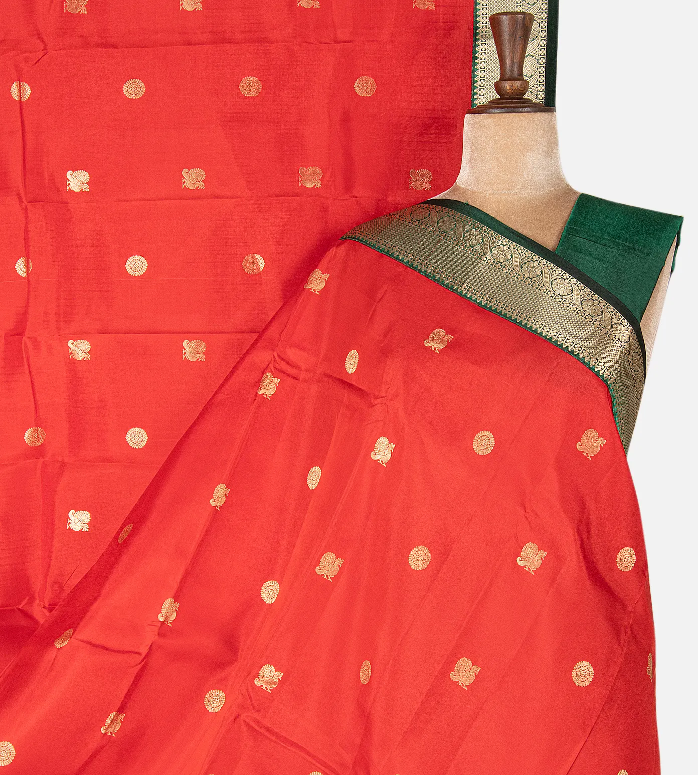 red-soft-silk-saree-d12142368-a