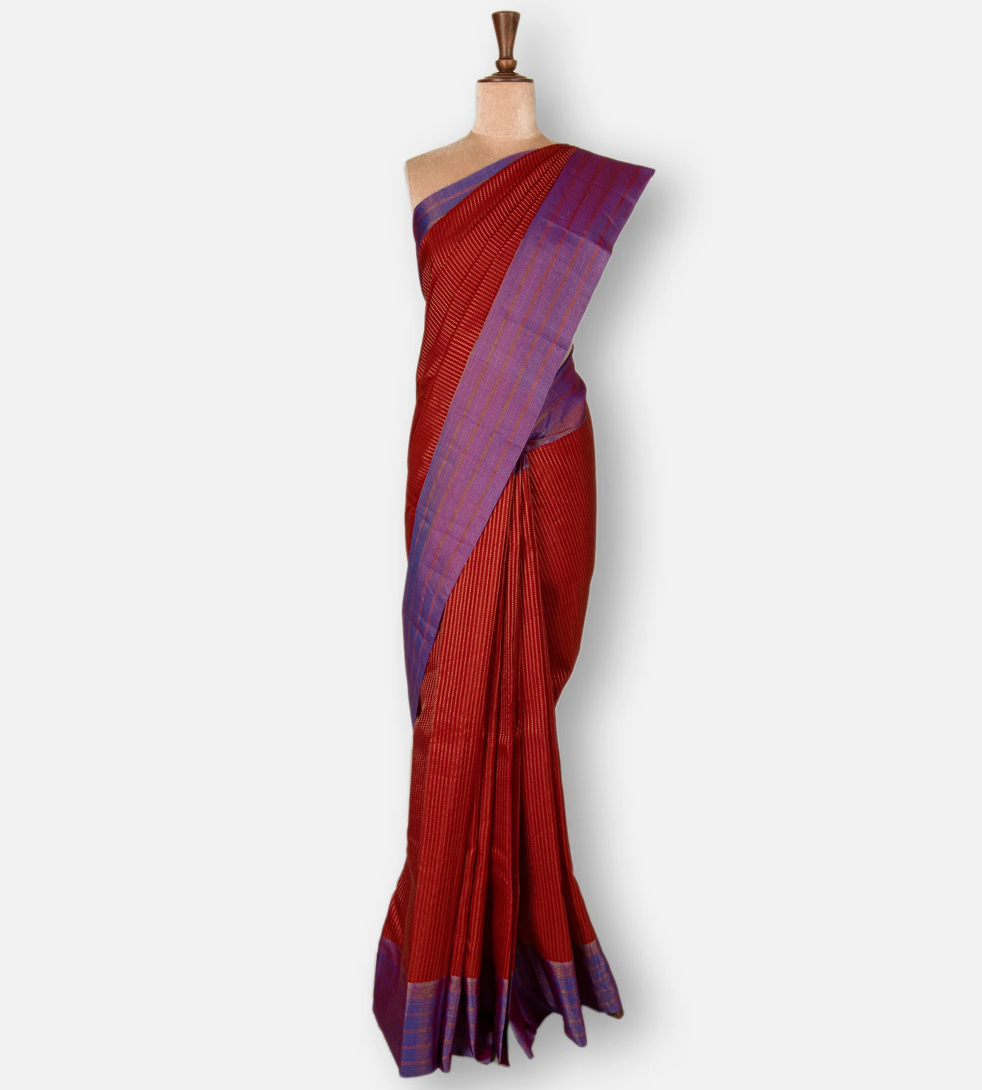 red-soft-silk-saree-e02149626-b