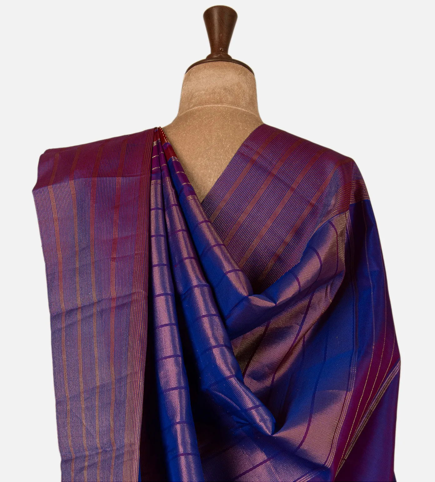 red-soft-silk-saree-e02149626-c