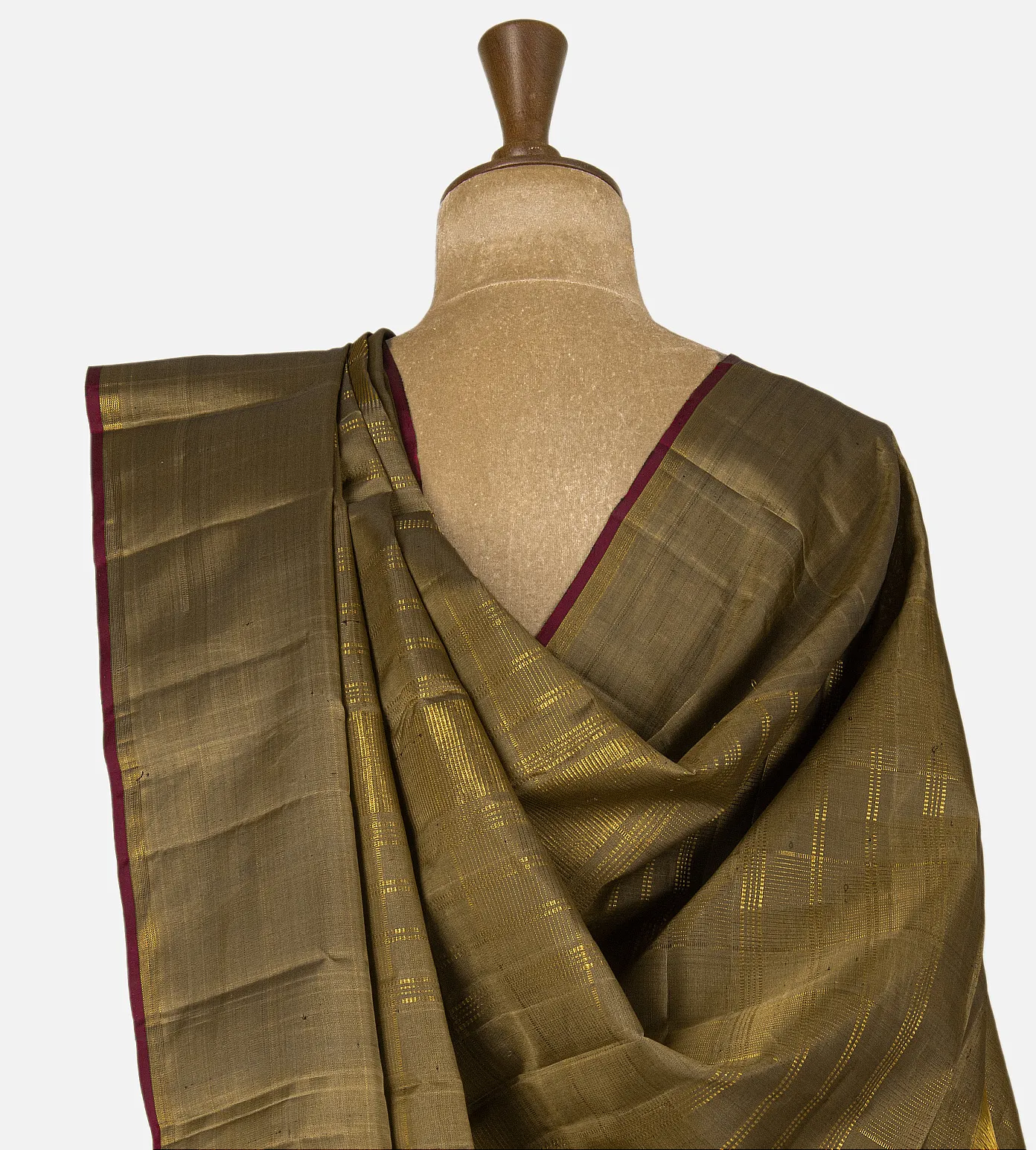gold-kanchipuram-silk-saree-e02150375-c