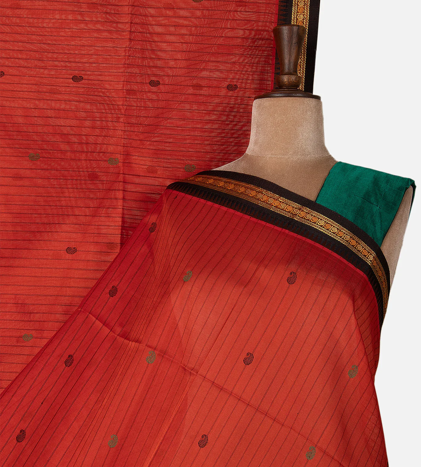vermillion-red-cotton-silk-saree-e01147249-a
