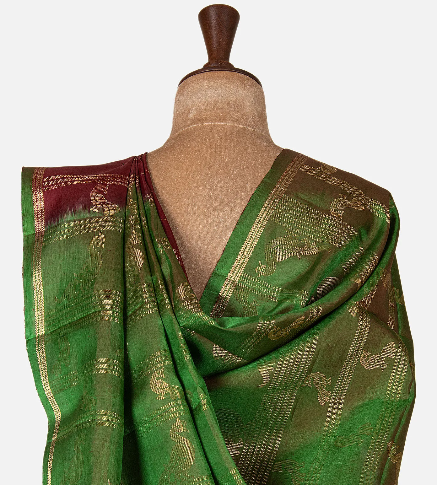 deep-red-cotton-silk-saree-e02150844-c