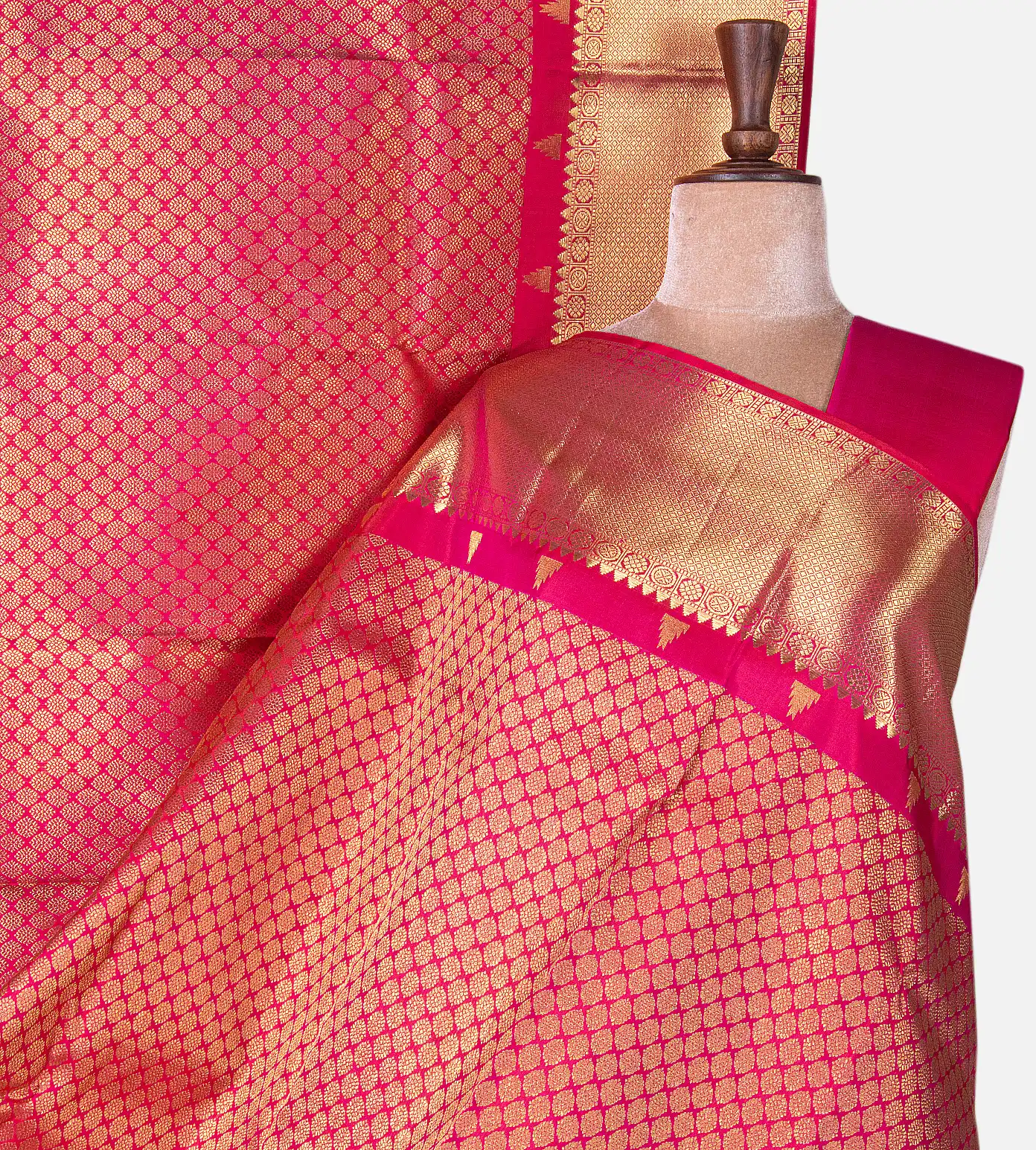 pink-kanchipuram-silk-saree-d0397168-a