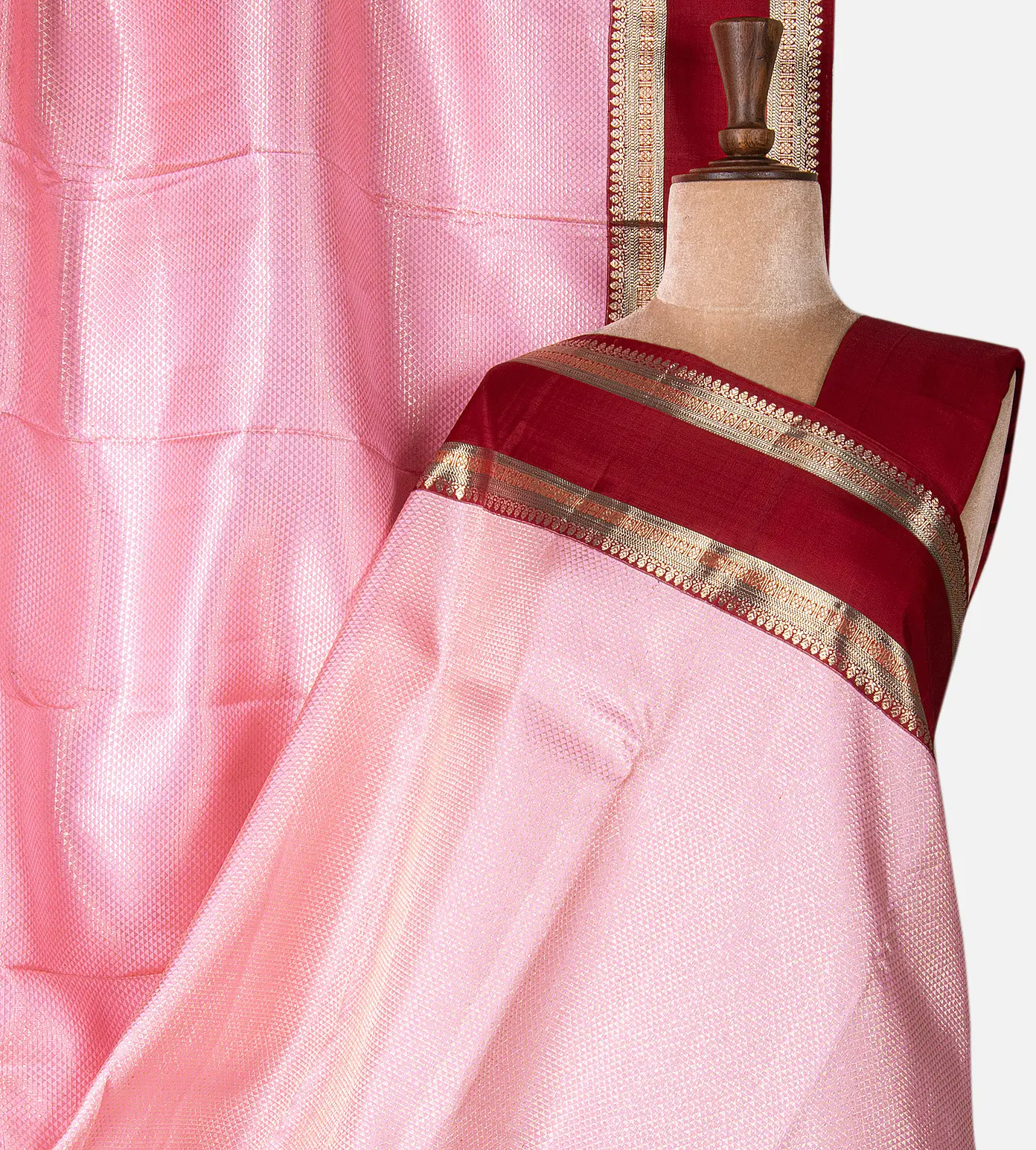 light-pink-kanchipuram-silk-saree-d12142049-a